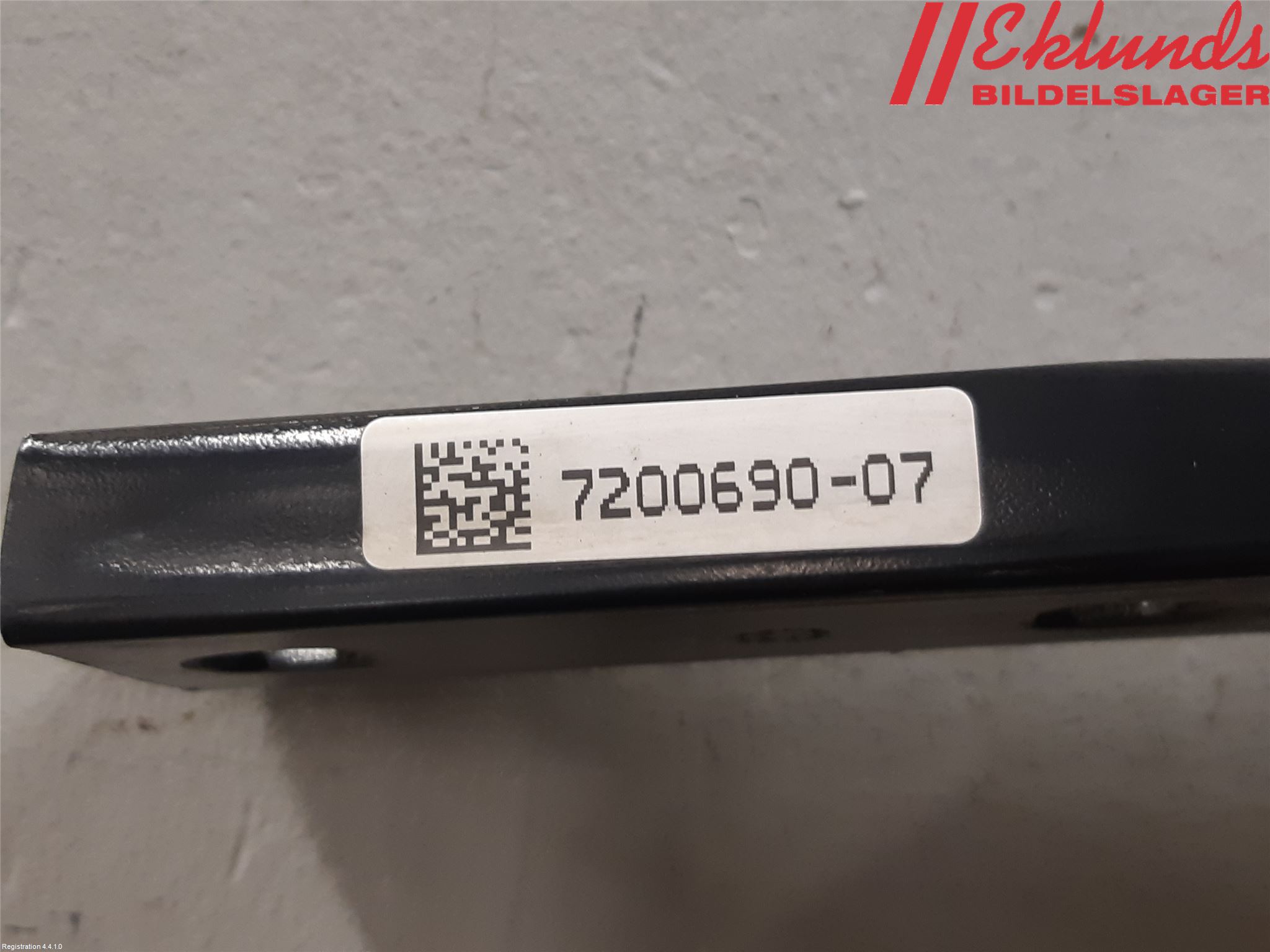 BMW 5 F10/F11/F18 09-17 Frontplåt