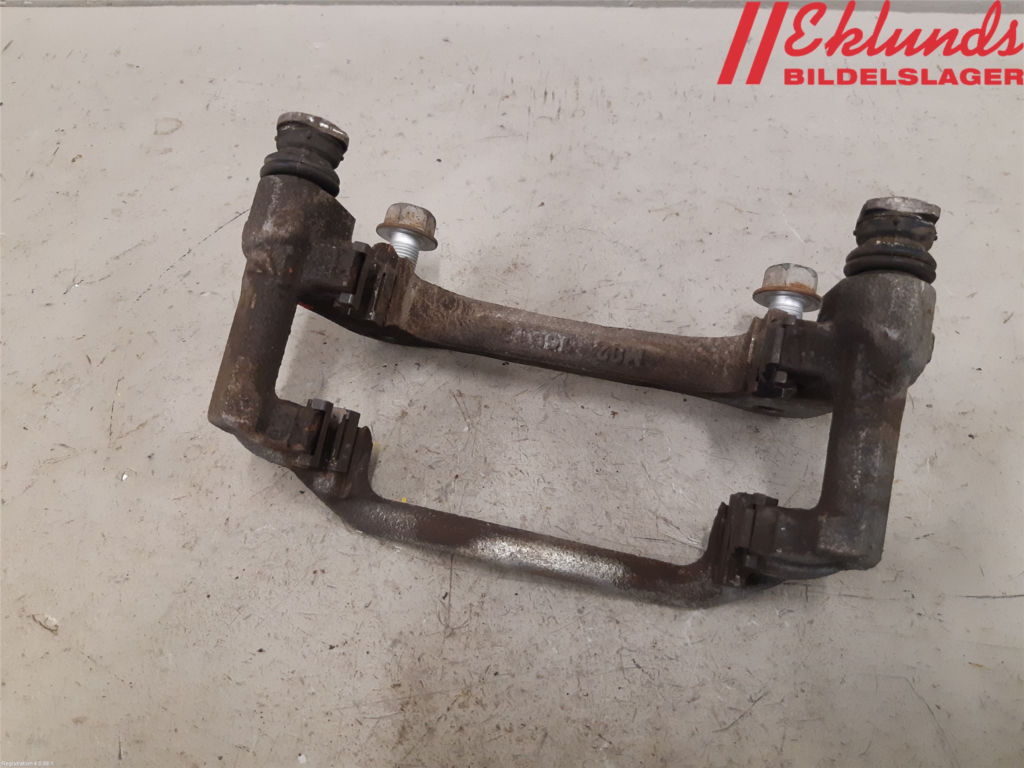 Toyota COROLLA 19- Bromsokshållare