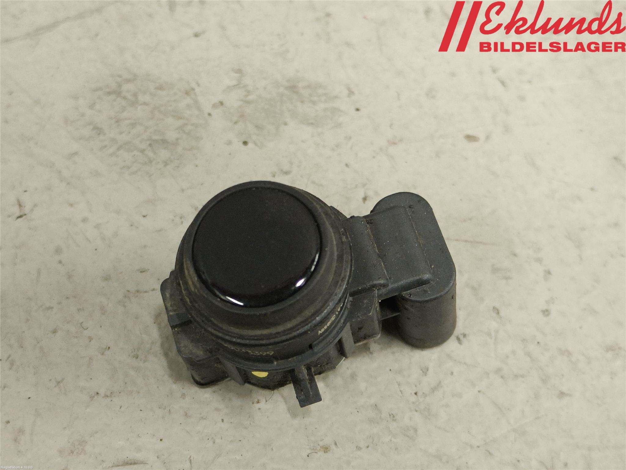 Tesla MODEL S 13- Parkeringshjälp Frontsensor