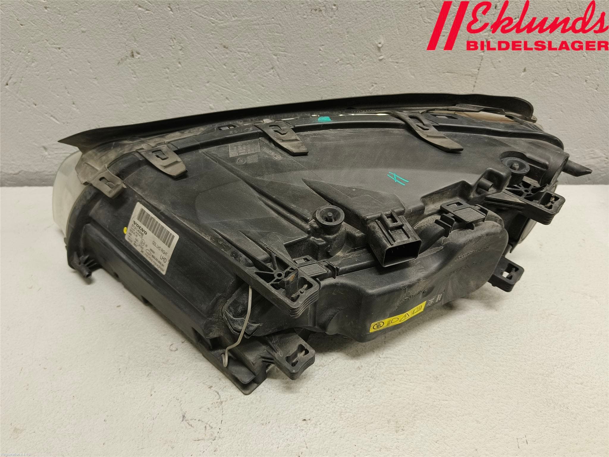 Volvo V70 08-13 Strålkastare Höger