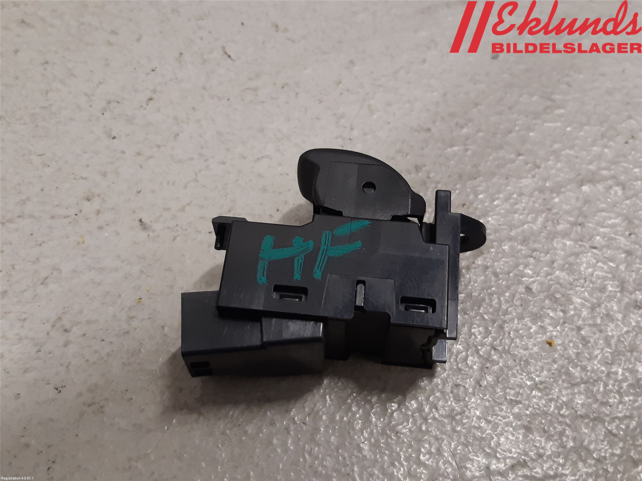 Volvo V60 19- Strömställare Elhiss