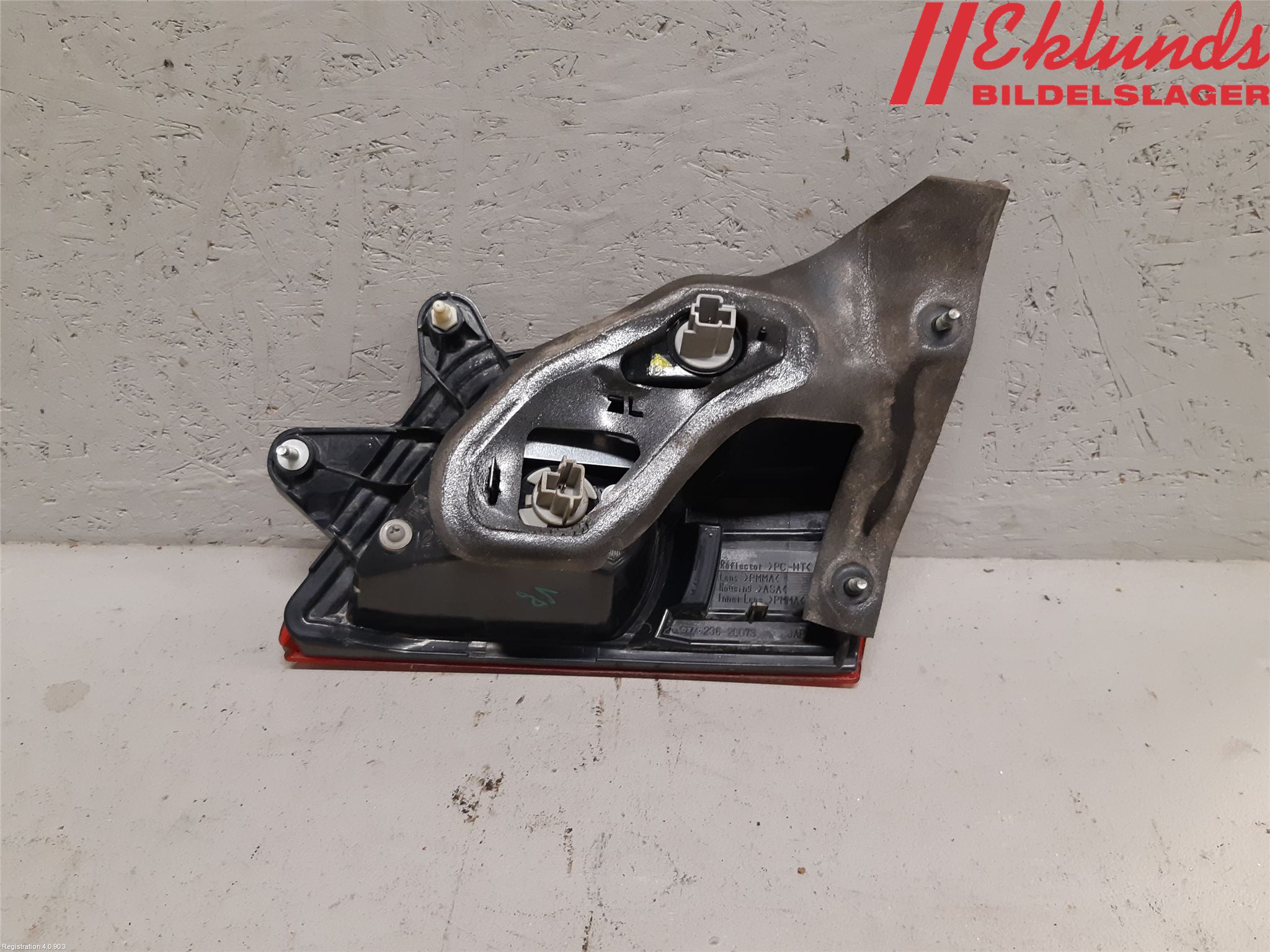 Subaru LEGACY 10-14 Bakljus Lucka Vä