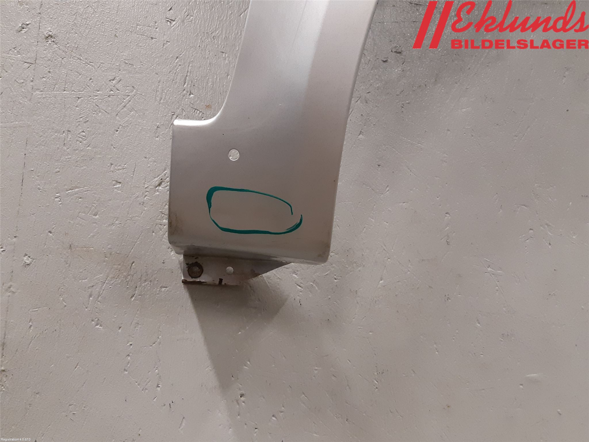 Suzuki SX4 10-13 Skärm Fram Höger