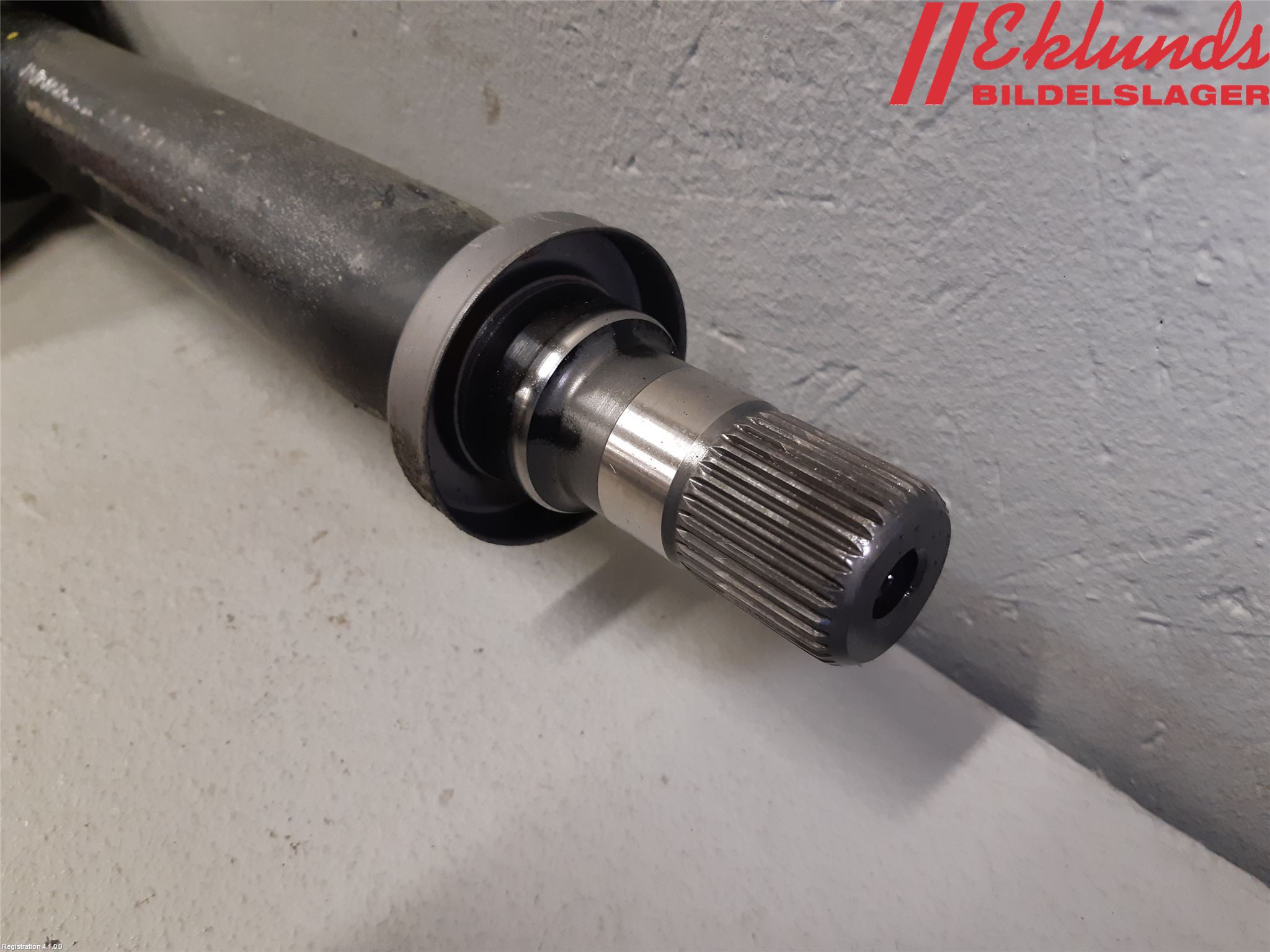 Opel INSIGNIA 17- Drivaxel Fram Höger