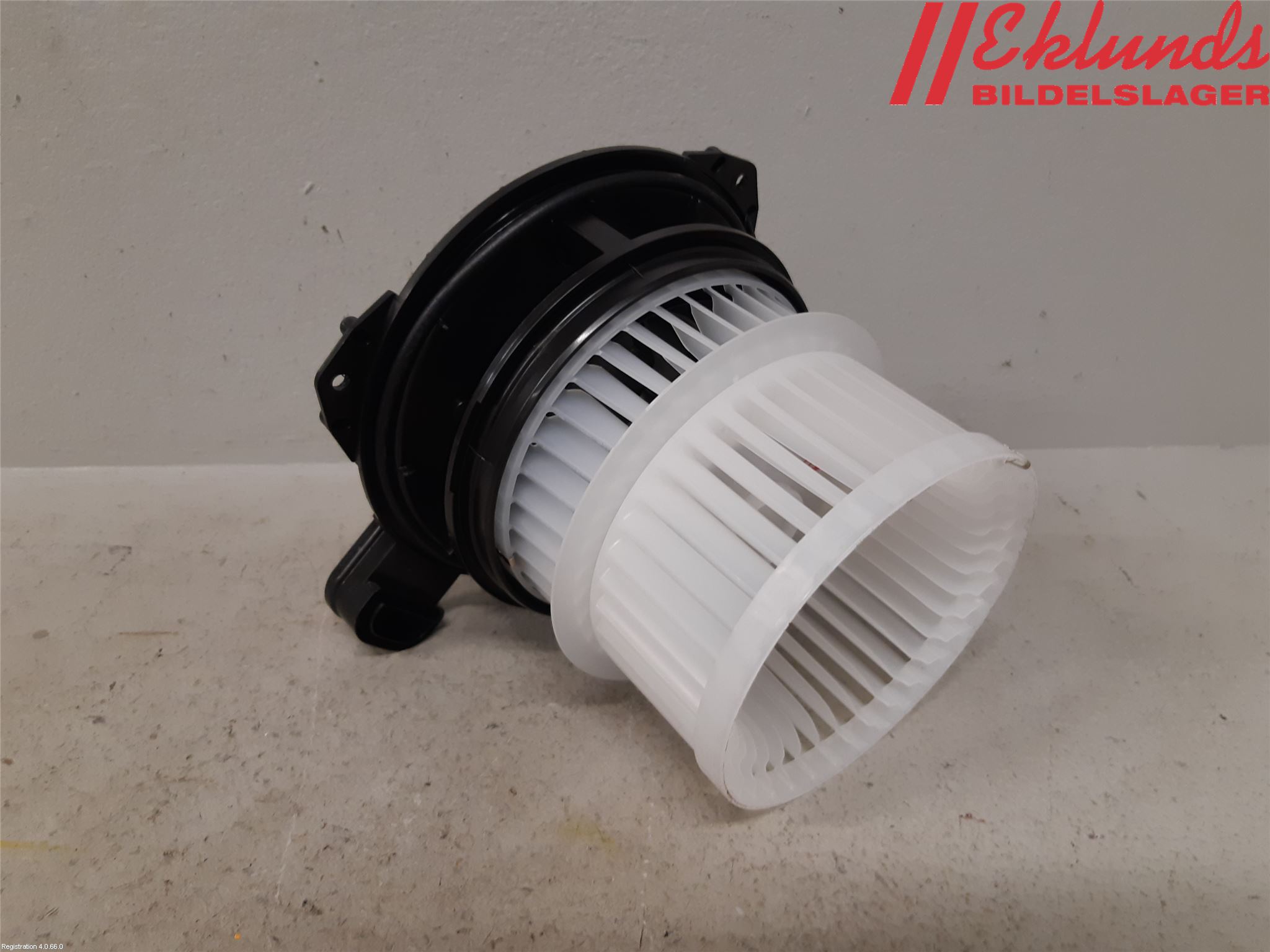 Toyota COROLLA 19- Värmefläkt