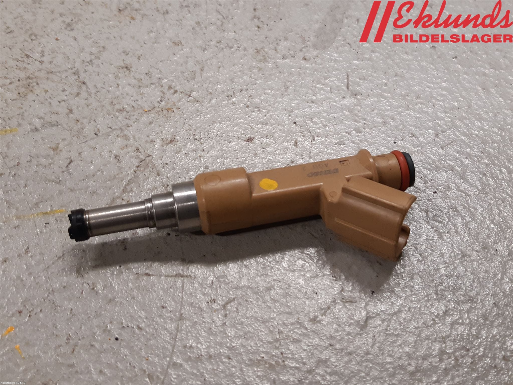 Toyota AVENSIS 09-15 Injspridare