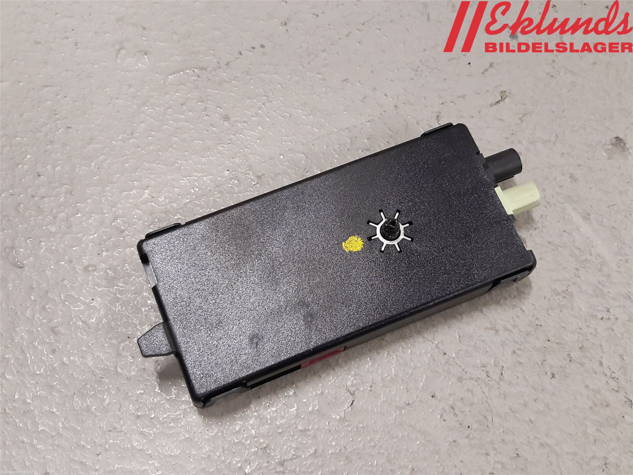 BMW 5 G30/G31/F90 17-23 Antennförstärkare