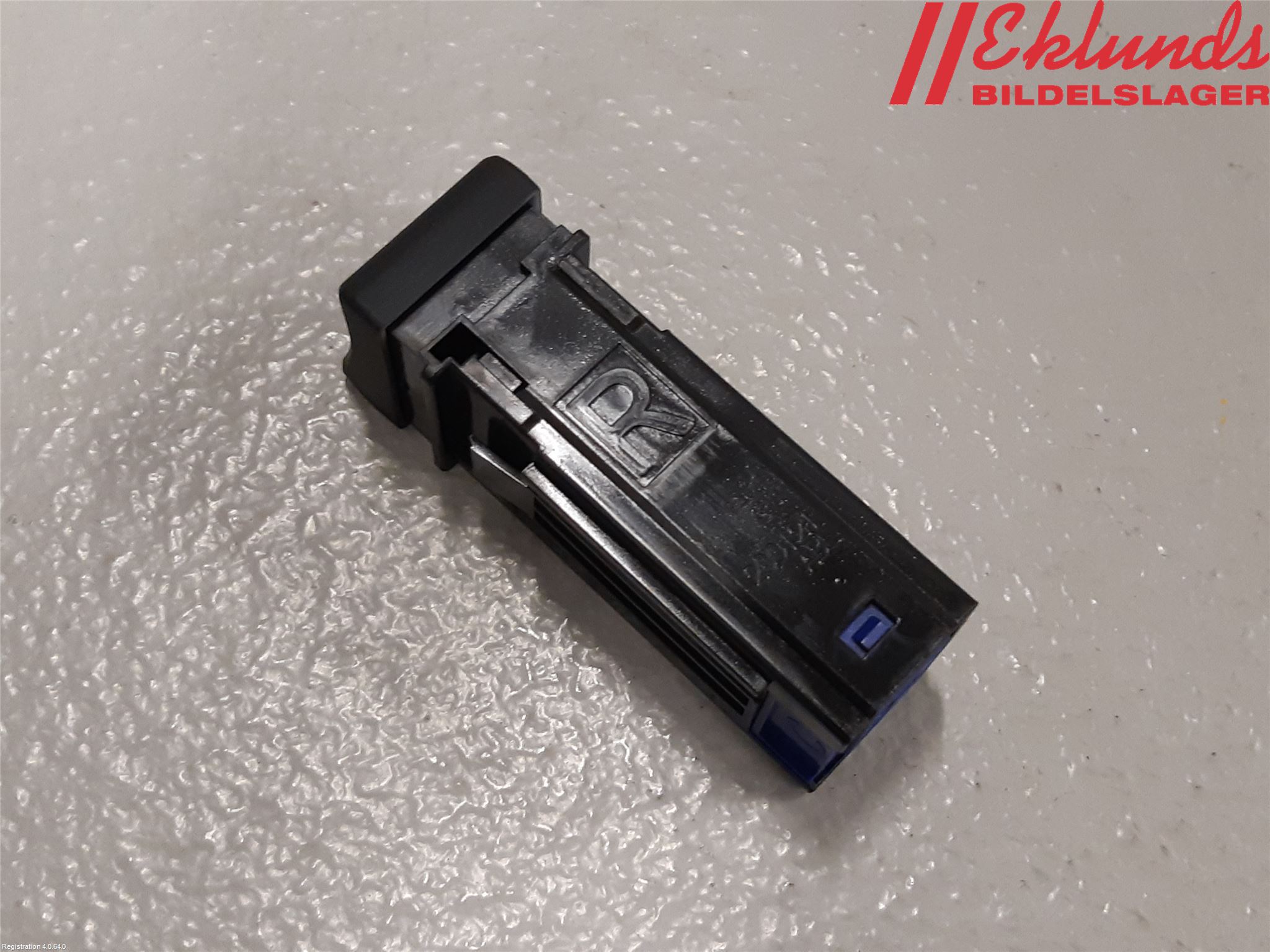 Toyota RAV4 19- Strömställare Stolvärme