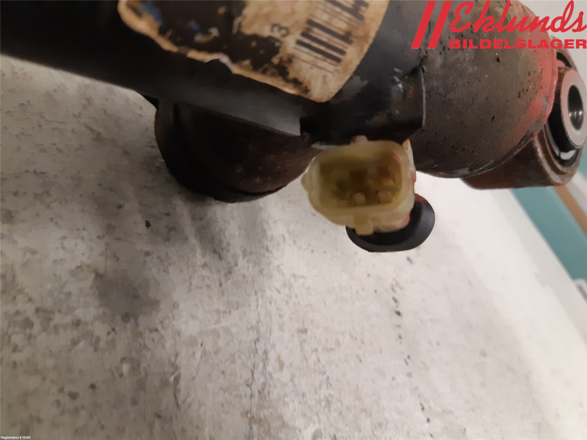 Opel INSIGNIA 09-16 Stötdämpare Bak