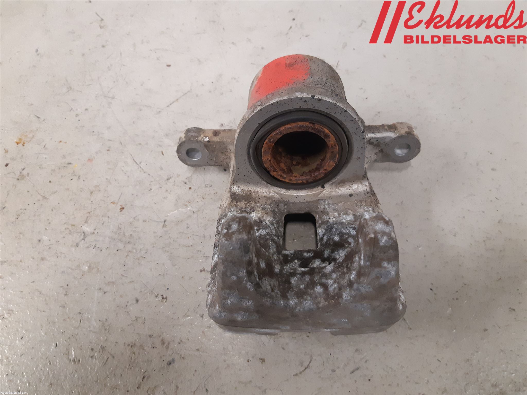 Toyota RAV4 13-18 Bromsok Bak Vänster