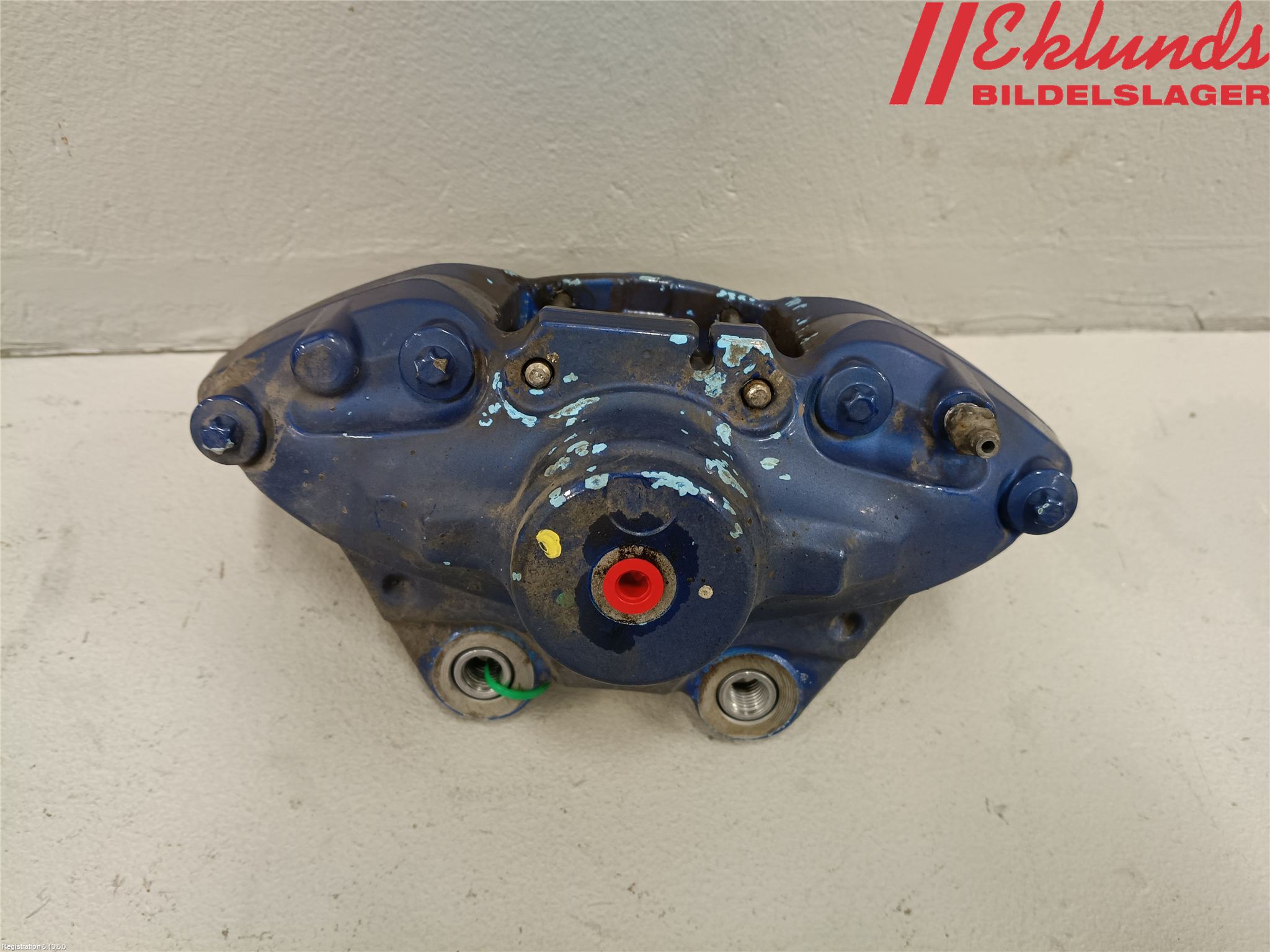BMW 3 F30/F31/F80 12-19 Bromsok Bak Höger