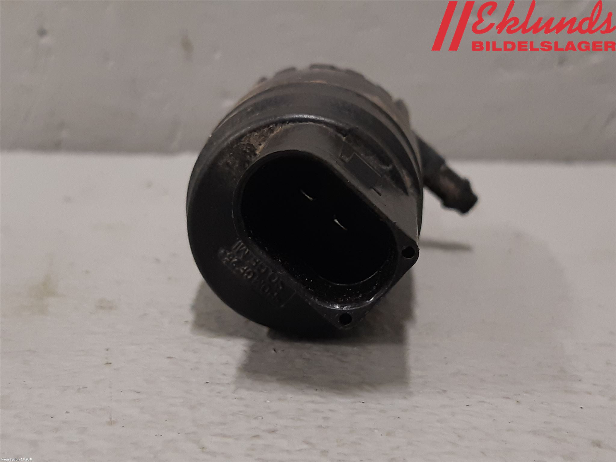 Volkswagen VW AMAROK 2H 10-22 Spolarpump Vindruta