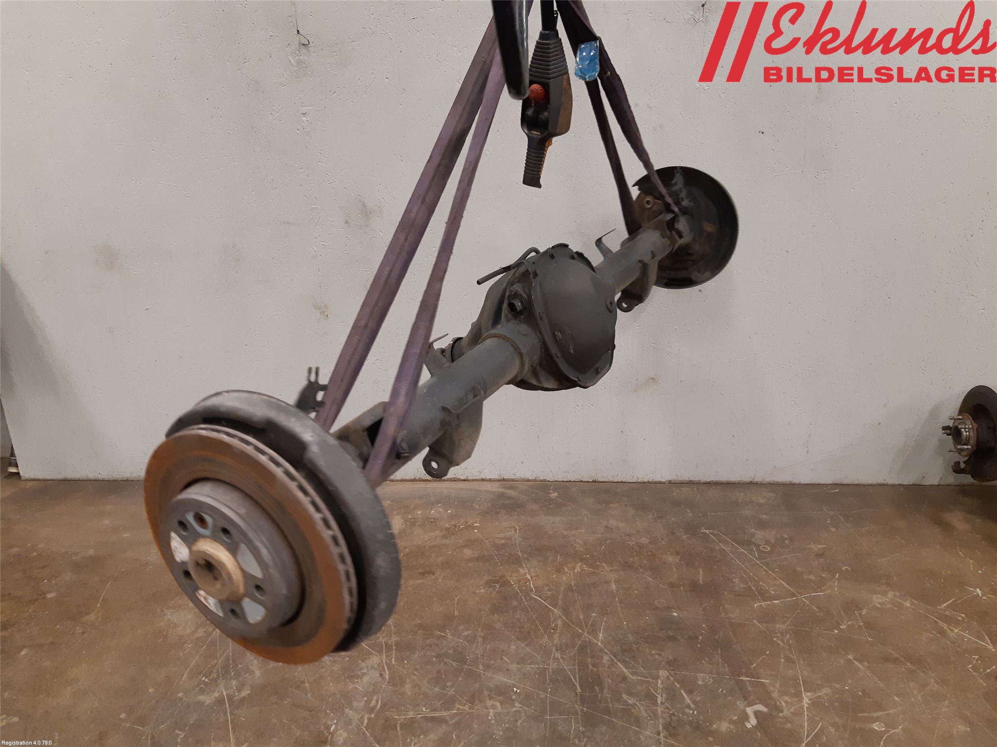 Volkswagen VW AMAROK 2H 10-22 Bakaxel