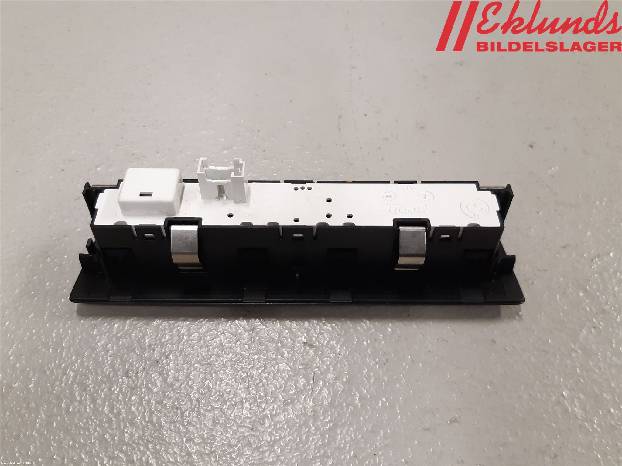 BMW 4 F32/F33/F82/F83 13-20 Strömställare Övrigt