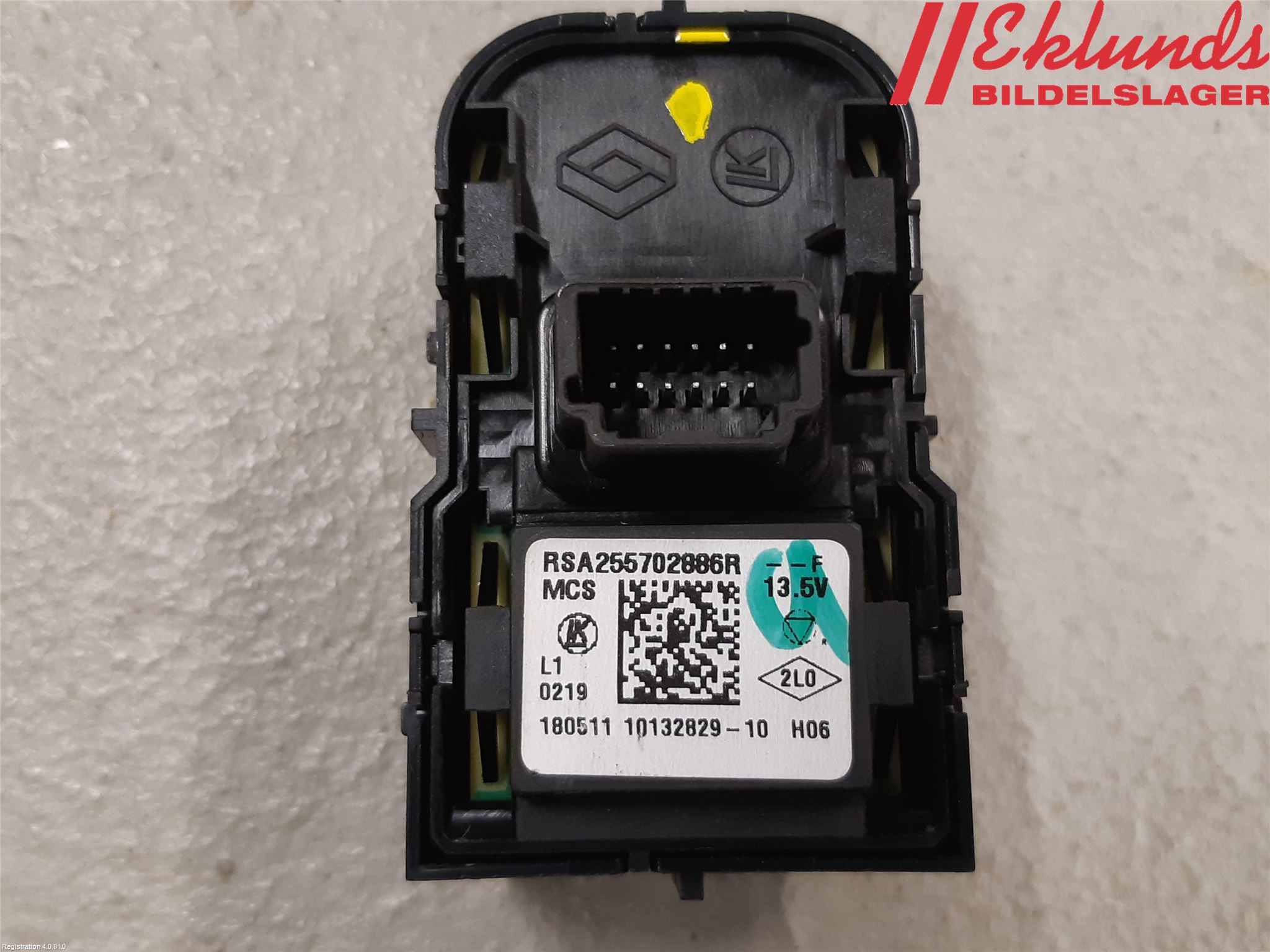 Renault CAPTUR 13-19 Strömställare Spegel