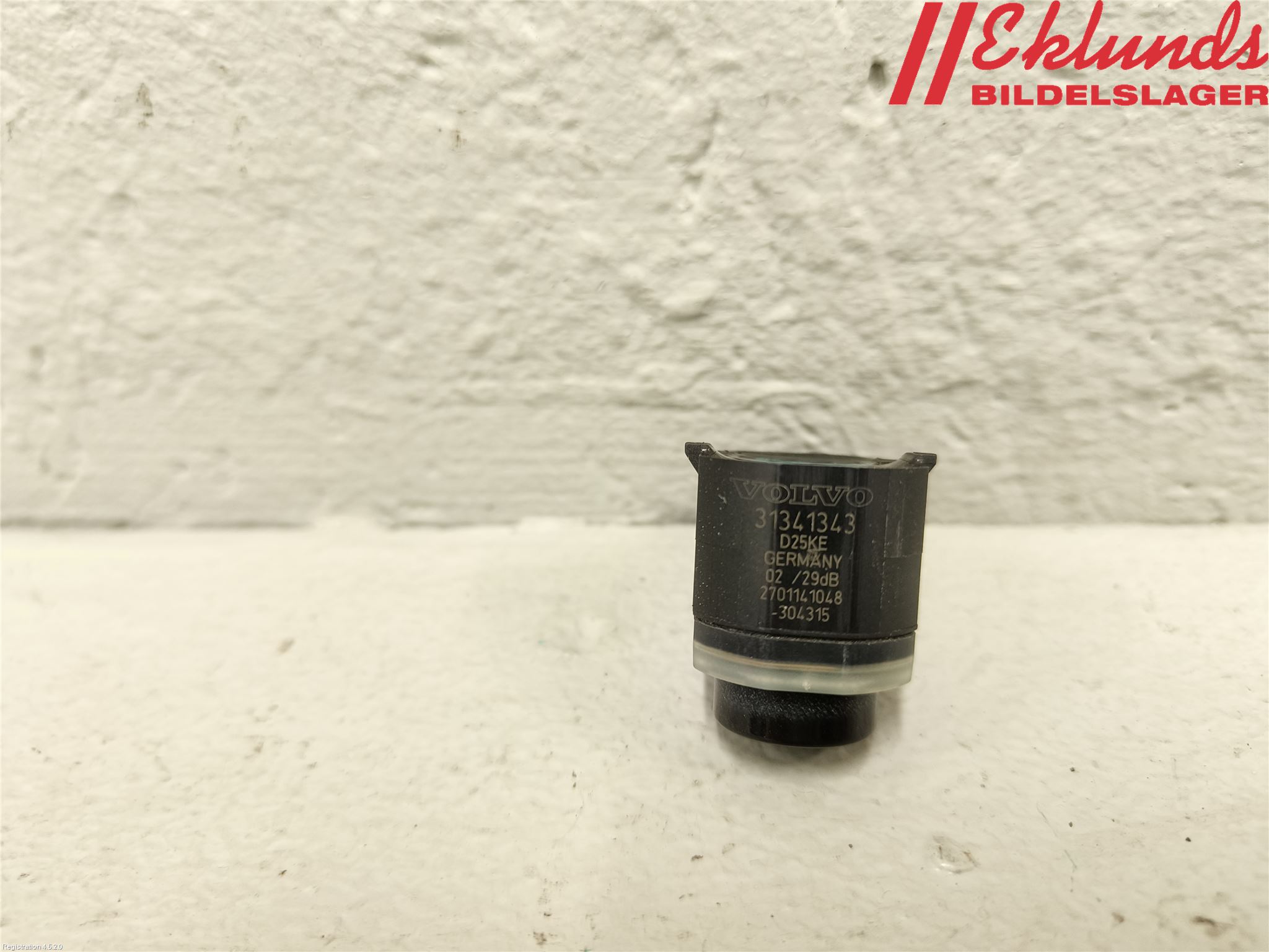 Volvo V40 12-19 Parkeringshjälp Backsensor