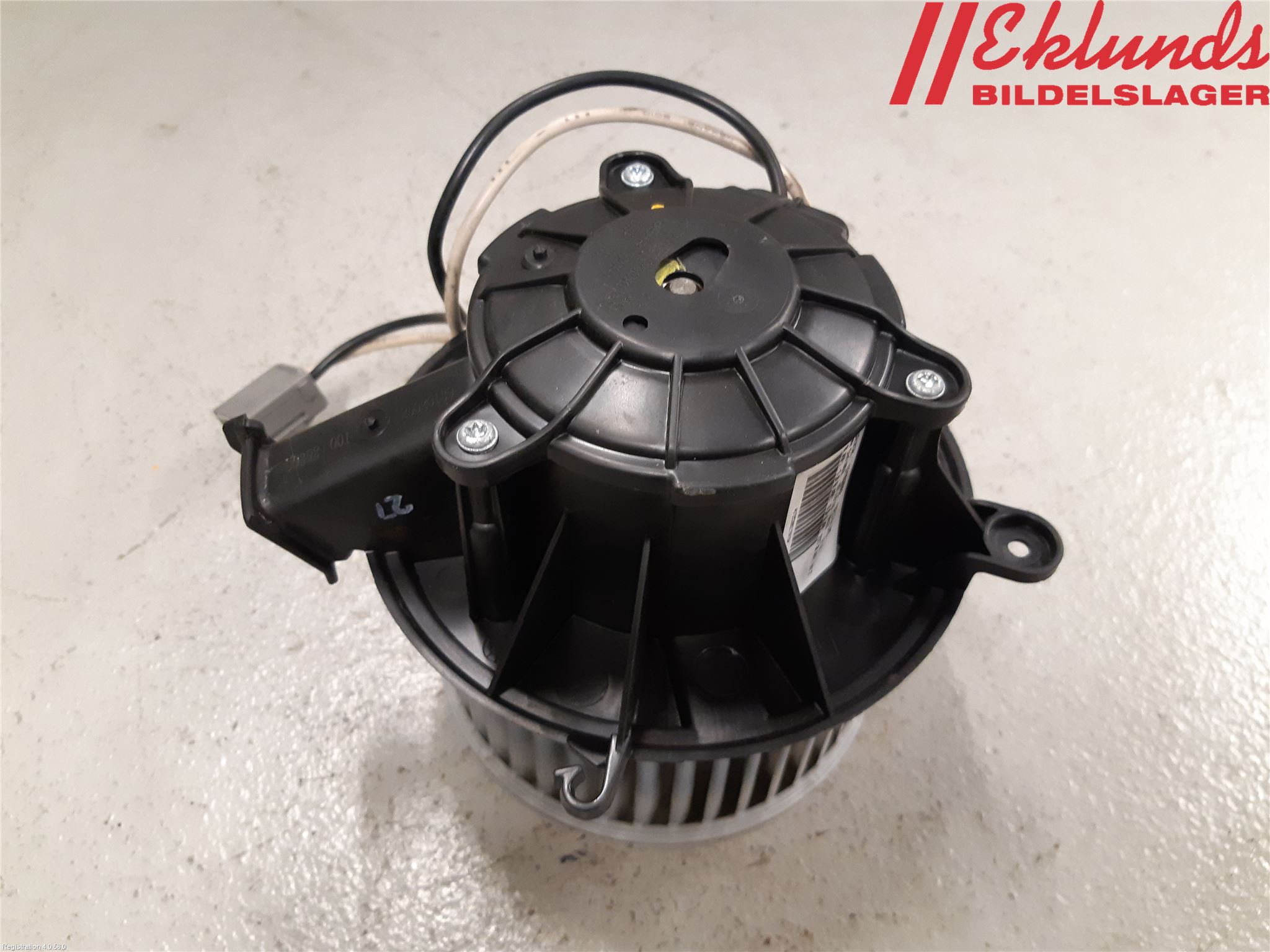 Opel ASTRA J 10-15 Värmefläkt