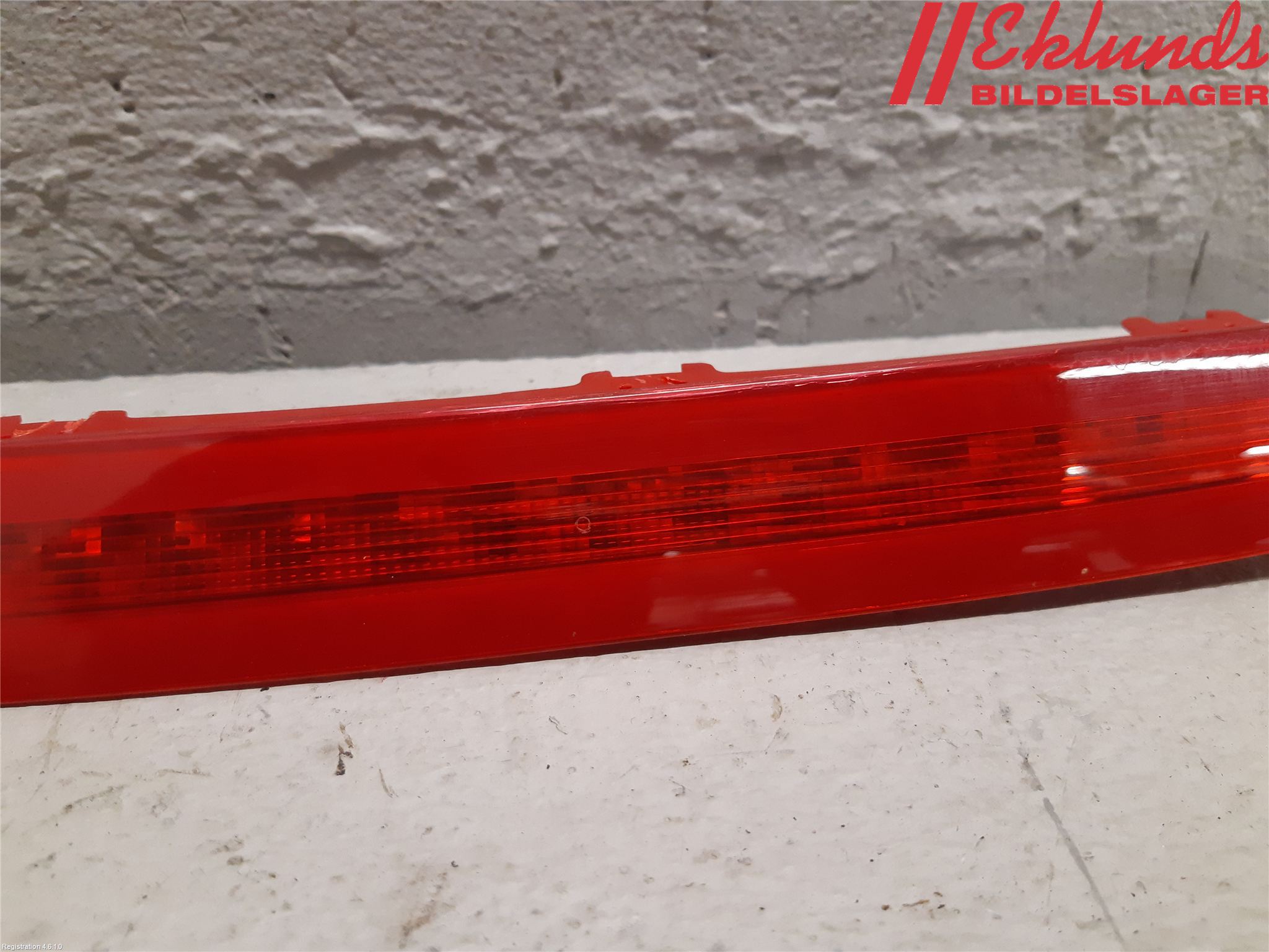 Volkswagen VW PASSAT 15-19 Bromsljus Bakruta