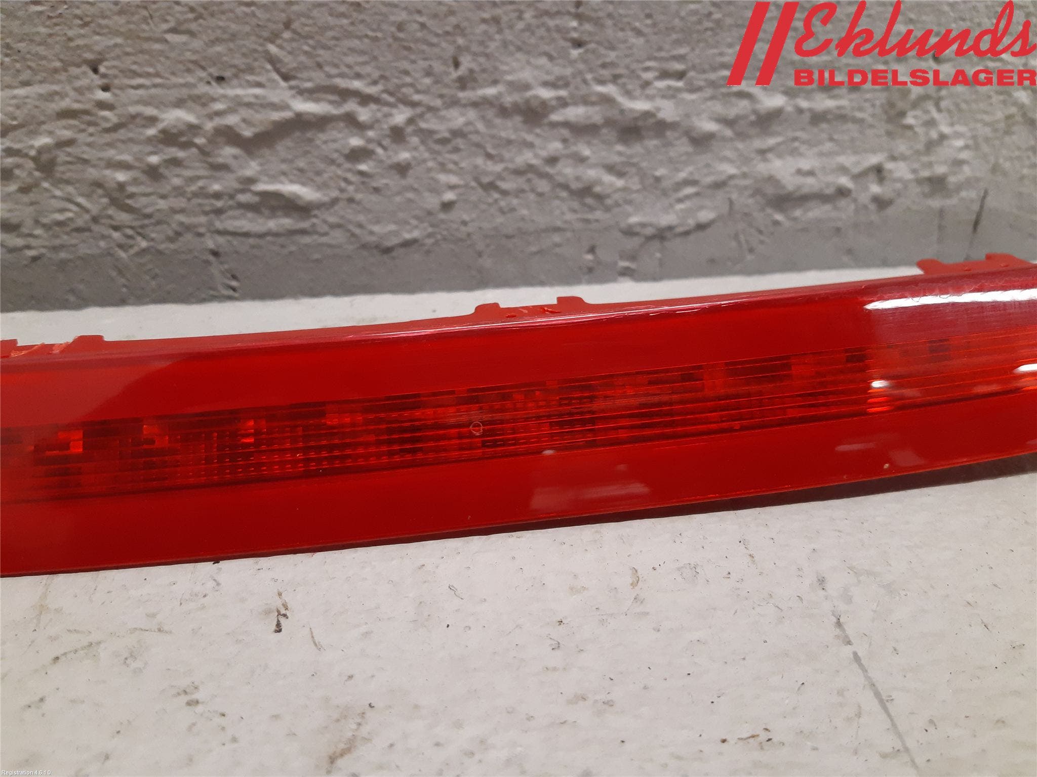 Volkswagen VW PASSAT 15-19 Bromsljus Bakruta