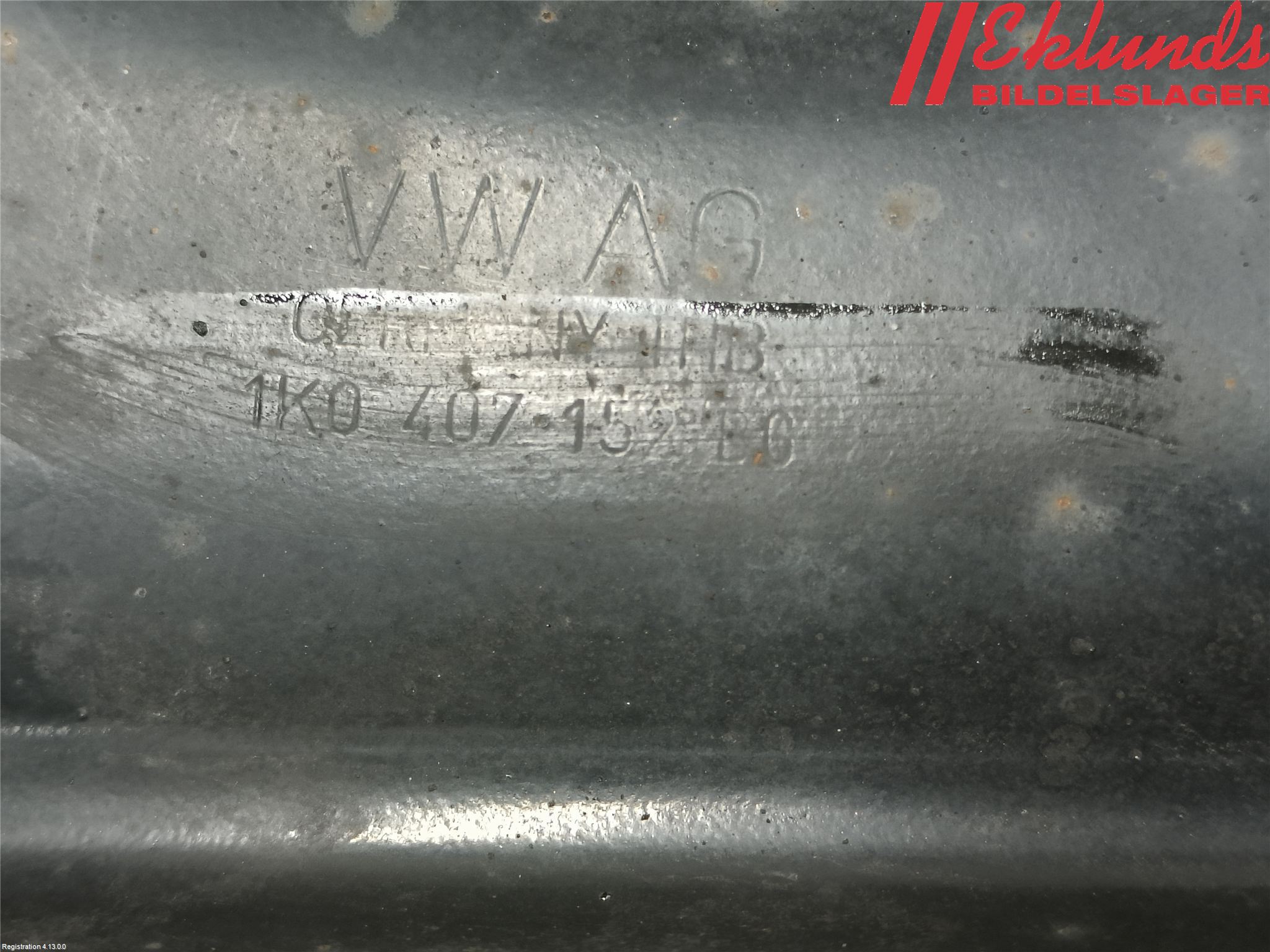 Volkswagen VW CADDY 11-15 Bärarm Fram Undre Hö