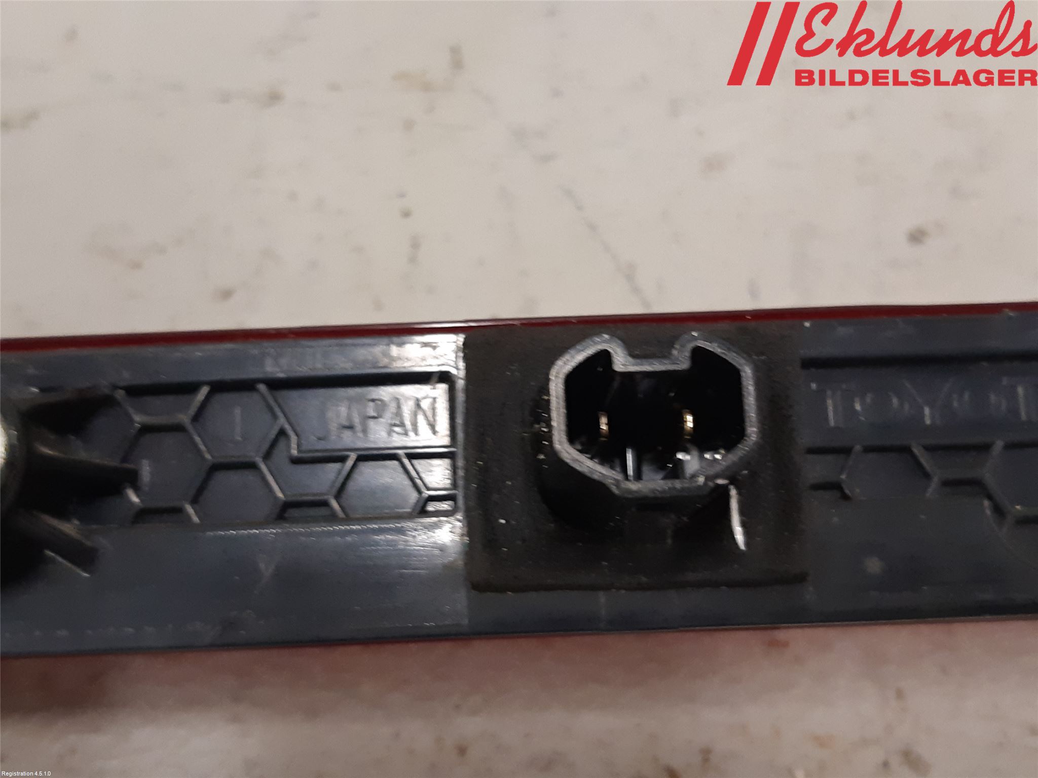 Toyota COROLLA 19- Bromsljus Bakruta