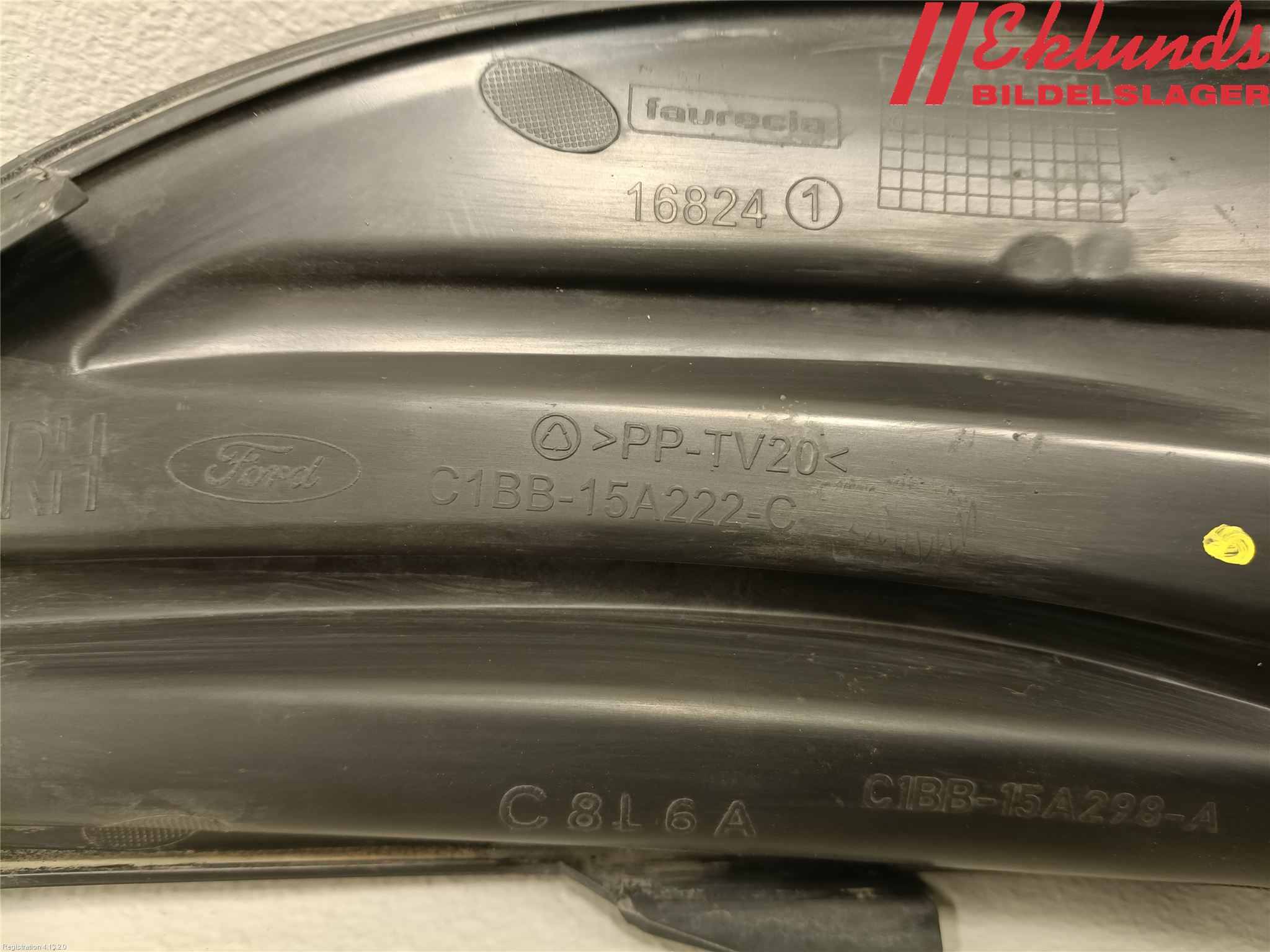 Ford FIESTA 13-17 Dimljussarg Fram