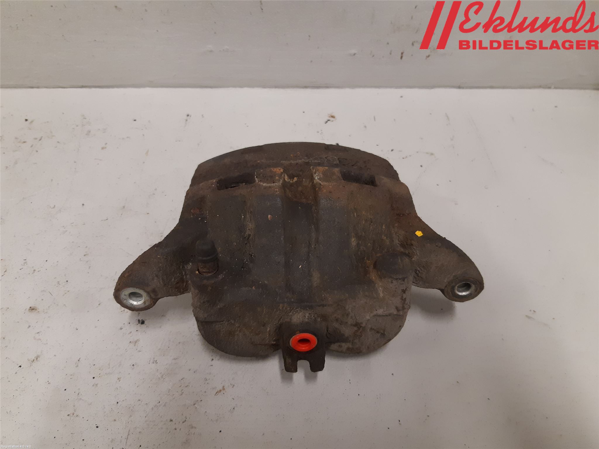 Nissan NAVARA 05-16 Bromsok Fram Höger