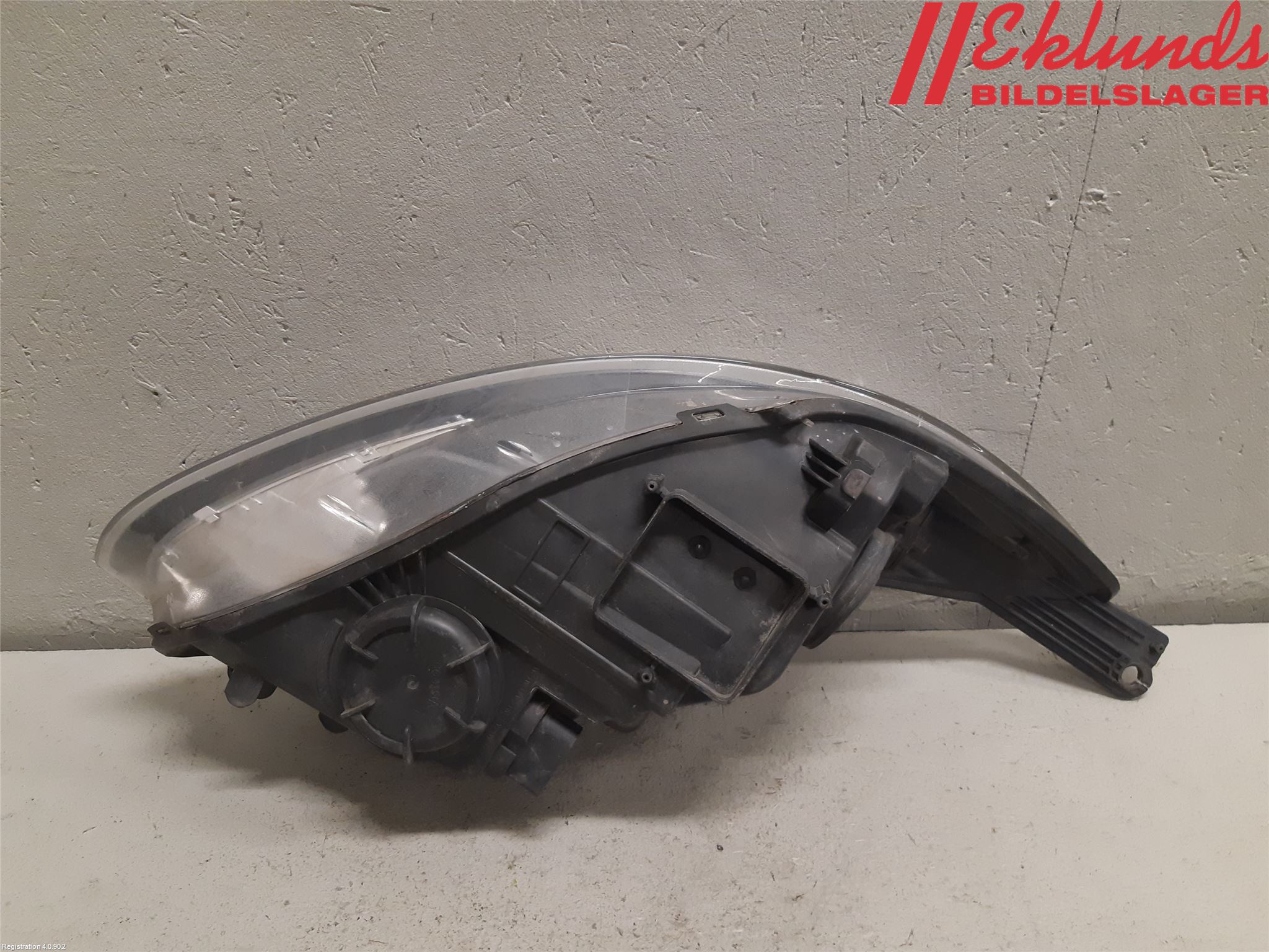 Ford FOCUS 11-14 Strålkastare Vänster