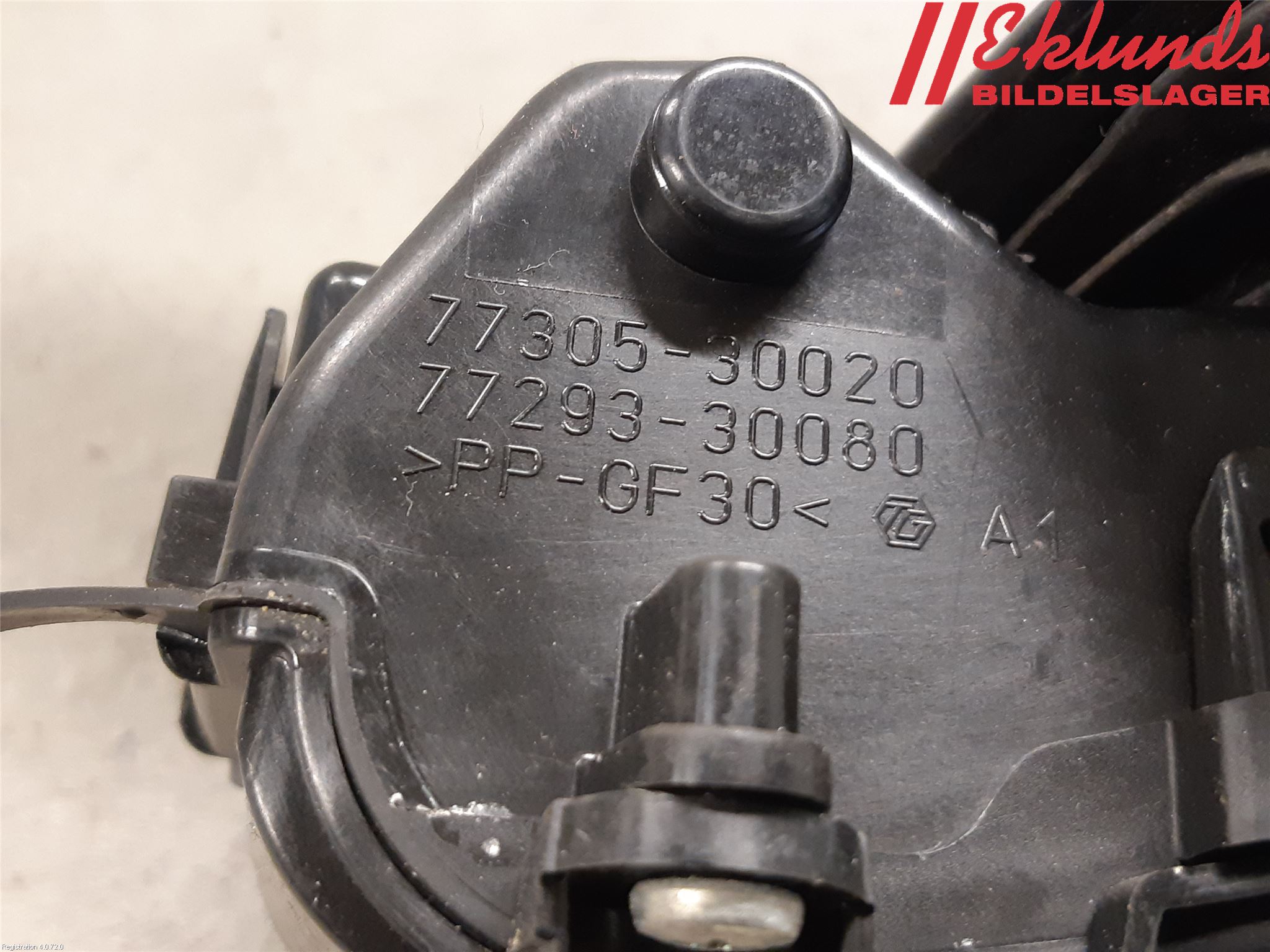Lexus GS 300/430/450H 05-12 Tanklucka