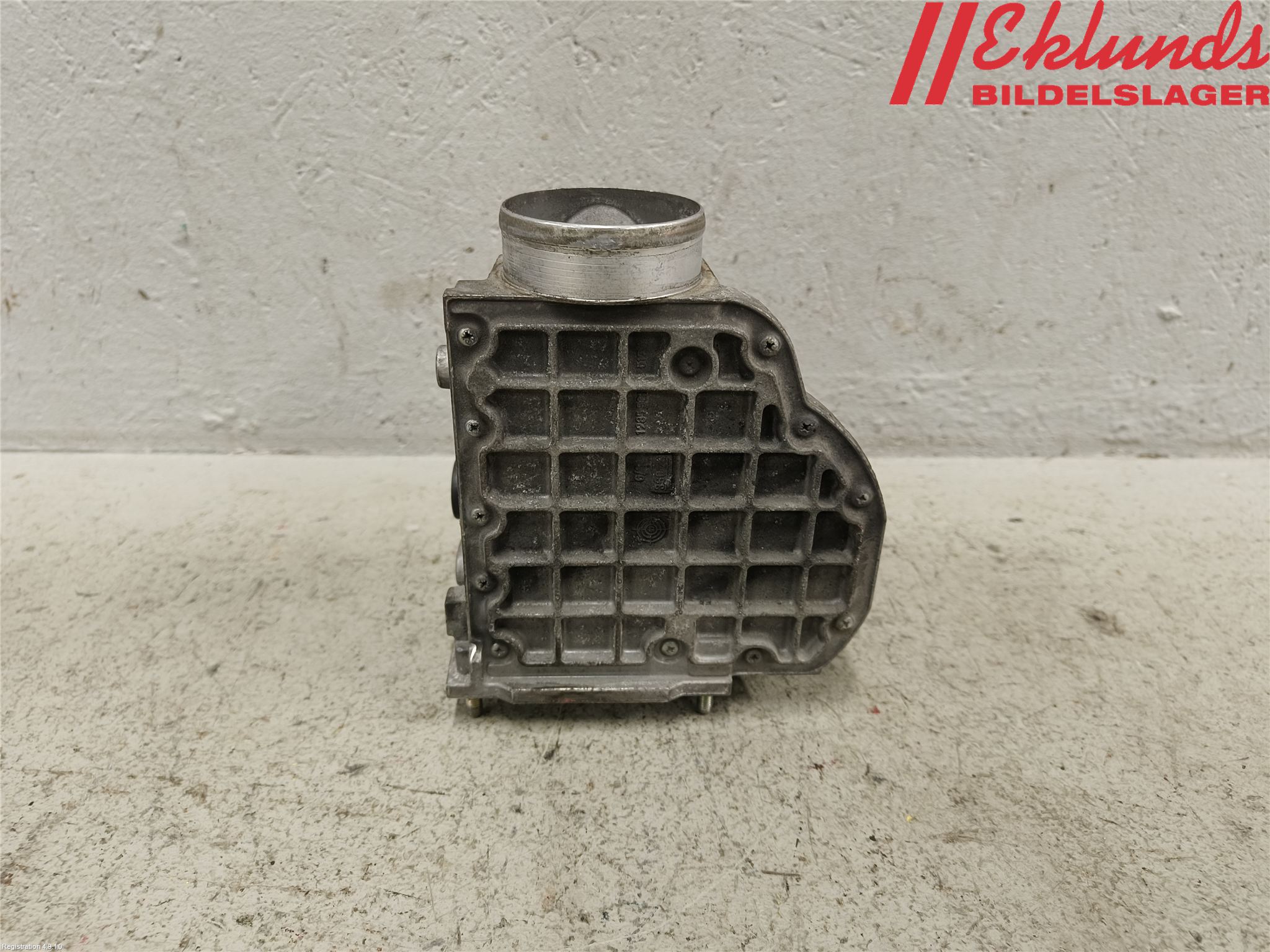 BMW 3 E36      91-00 Injluftmängdmätare