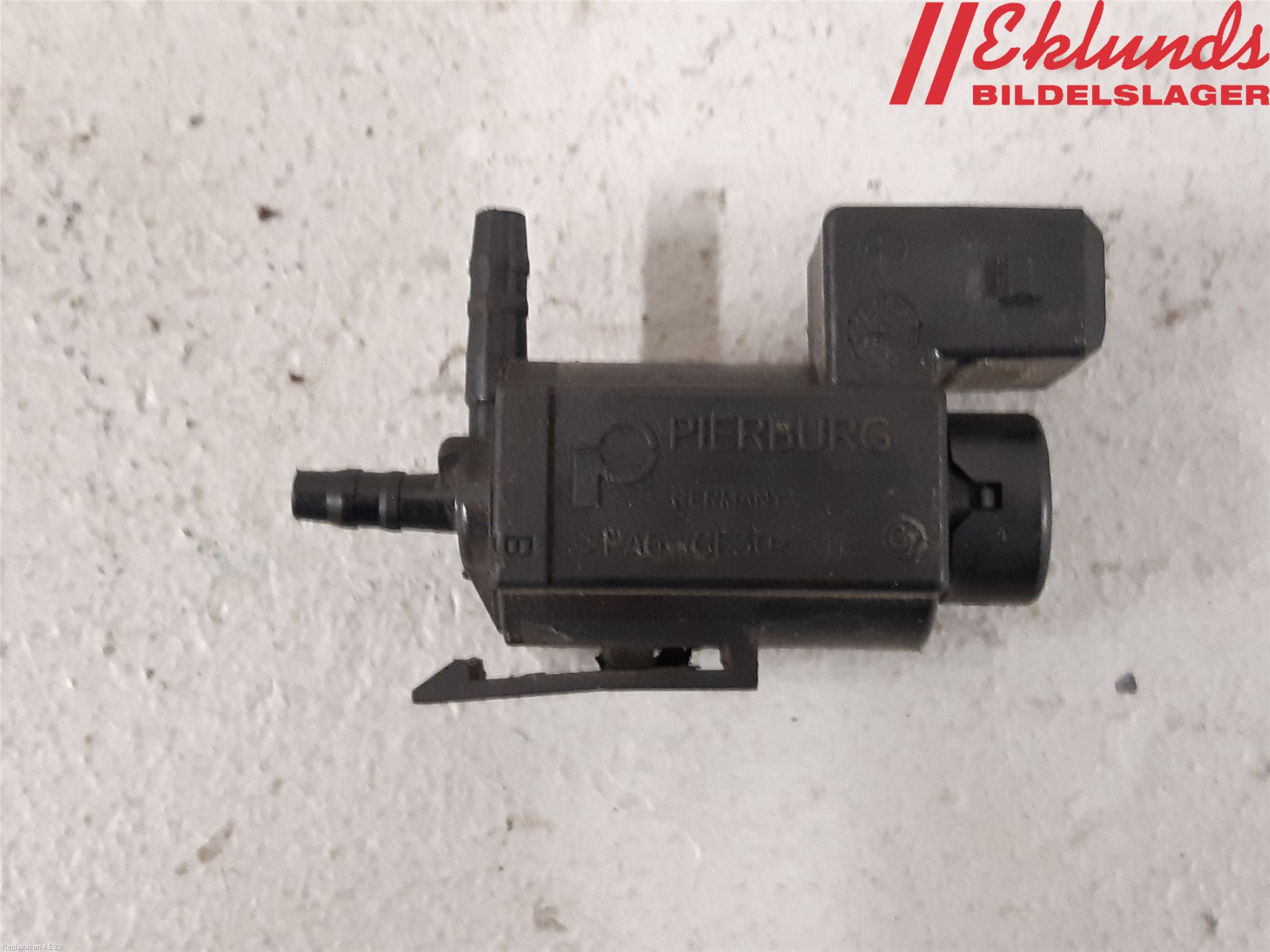 BMW 5 F10/F11/F18 09-17 Vakuumventil