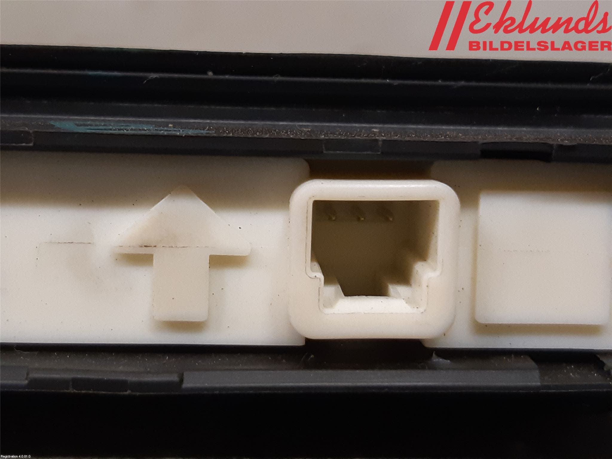 Toyota AVENSIS 16-18 Bakluckehandtag