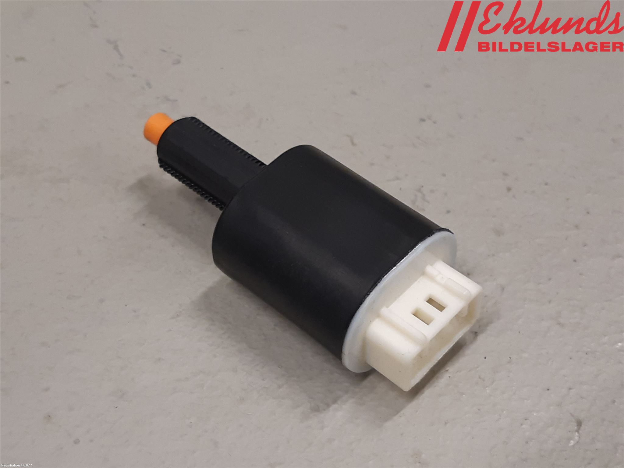 Toyota YARIS XP21 20- Bromsljuskontakt