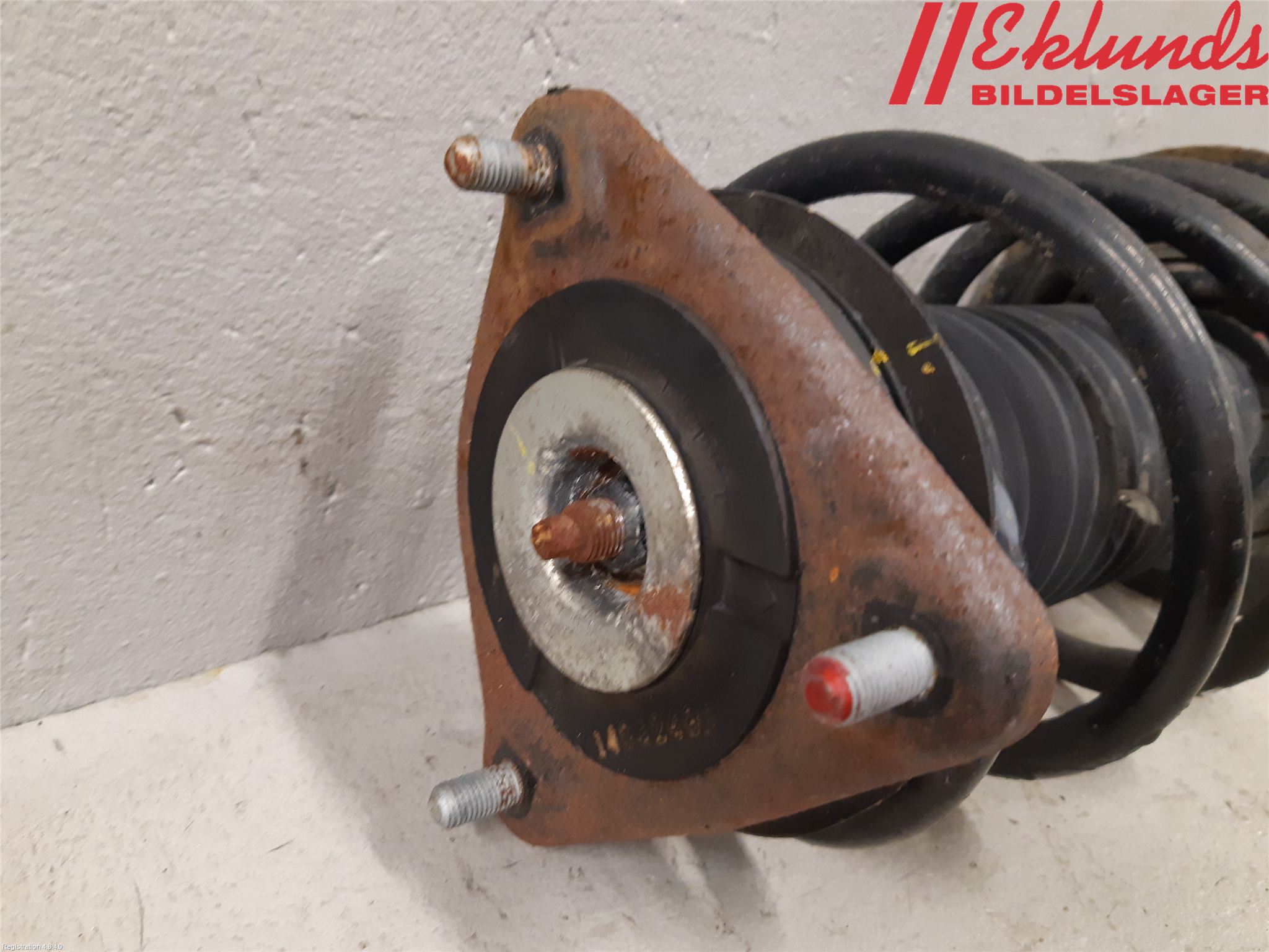 Kia CEED 12-18 Fjäderben Fram Vänster