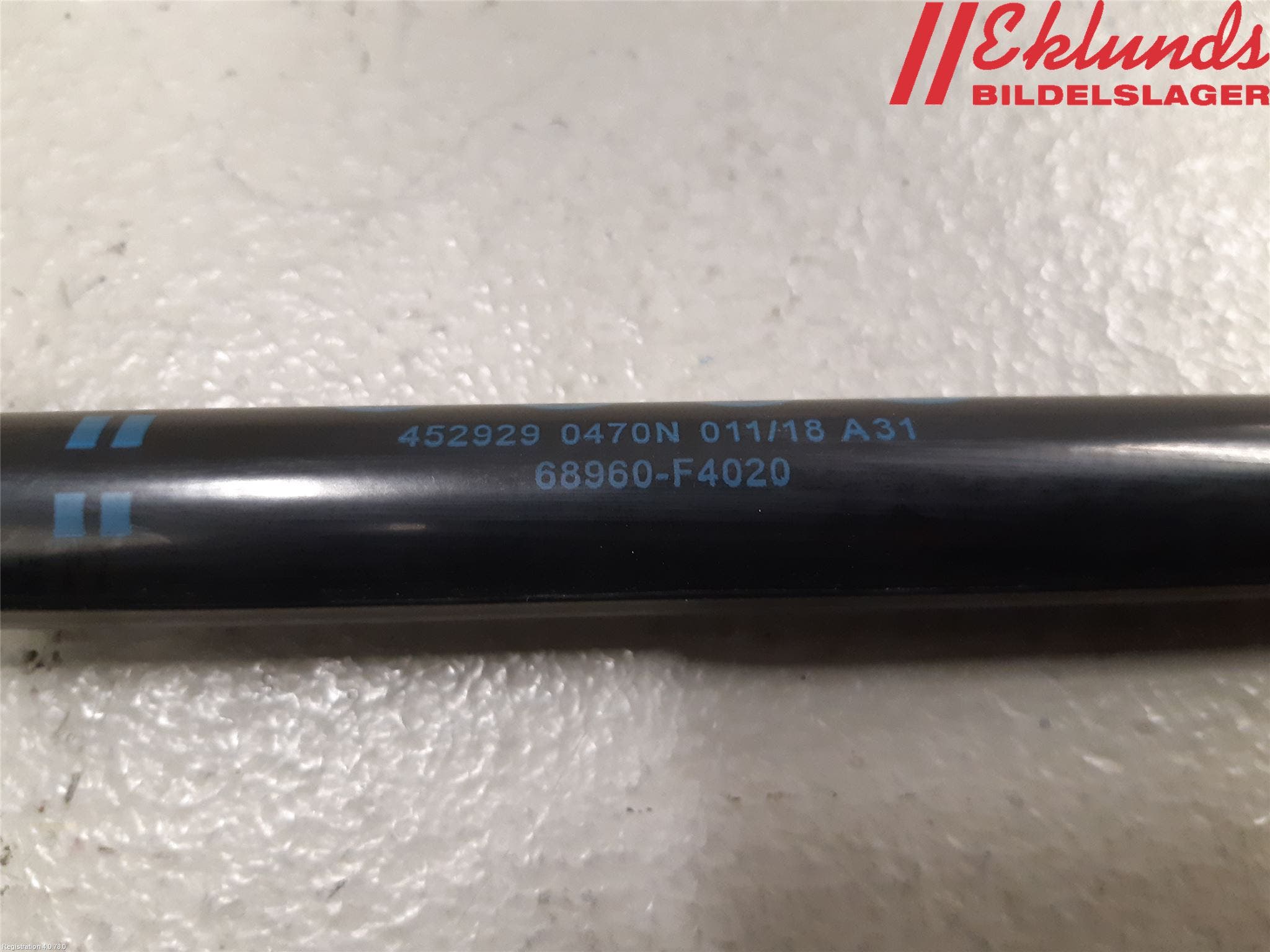 Toyota C-HR 16-23 Gasfjäder Baklucka