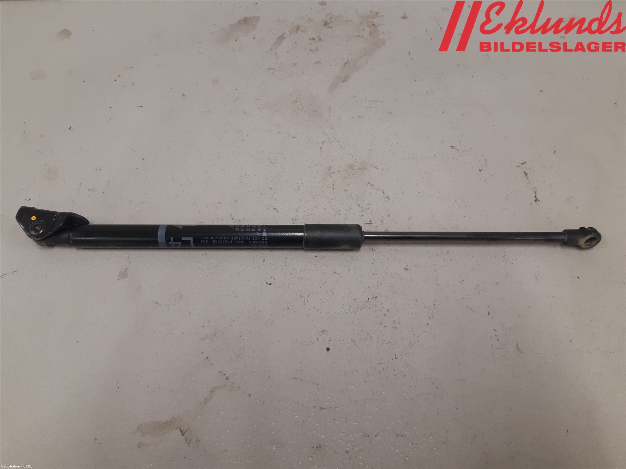 Toyota YARIS XP130 15-20 Gasfjäder Baklucka