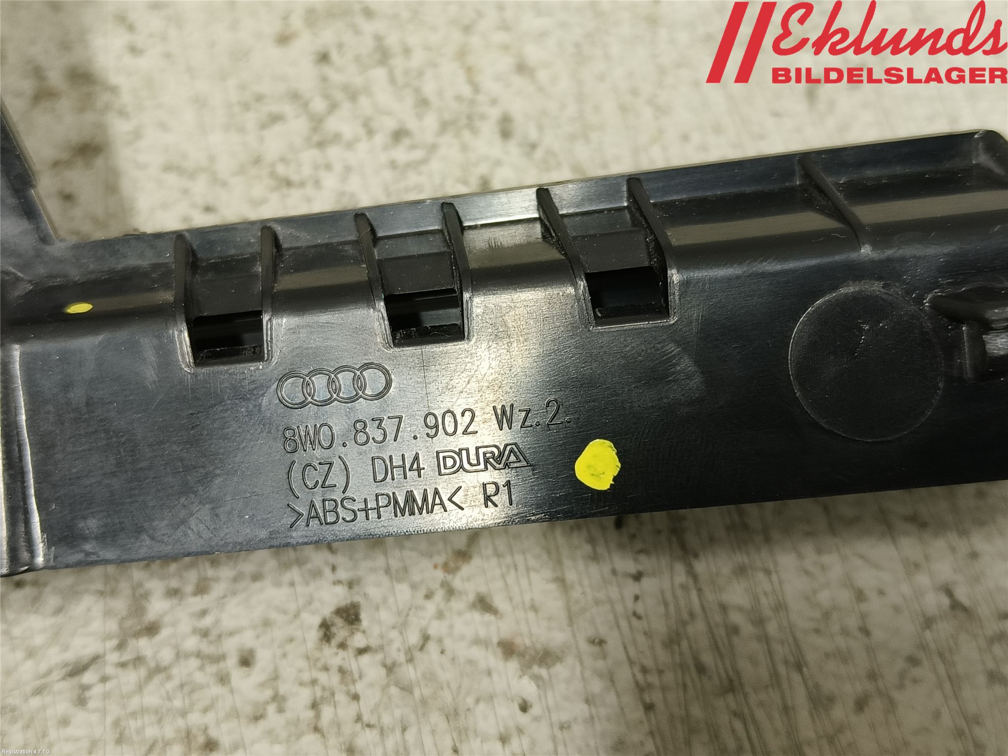 Audi A4/S4 B9 16-19 Dörr Dekorlist Fram Hö