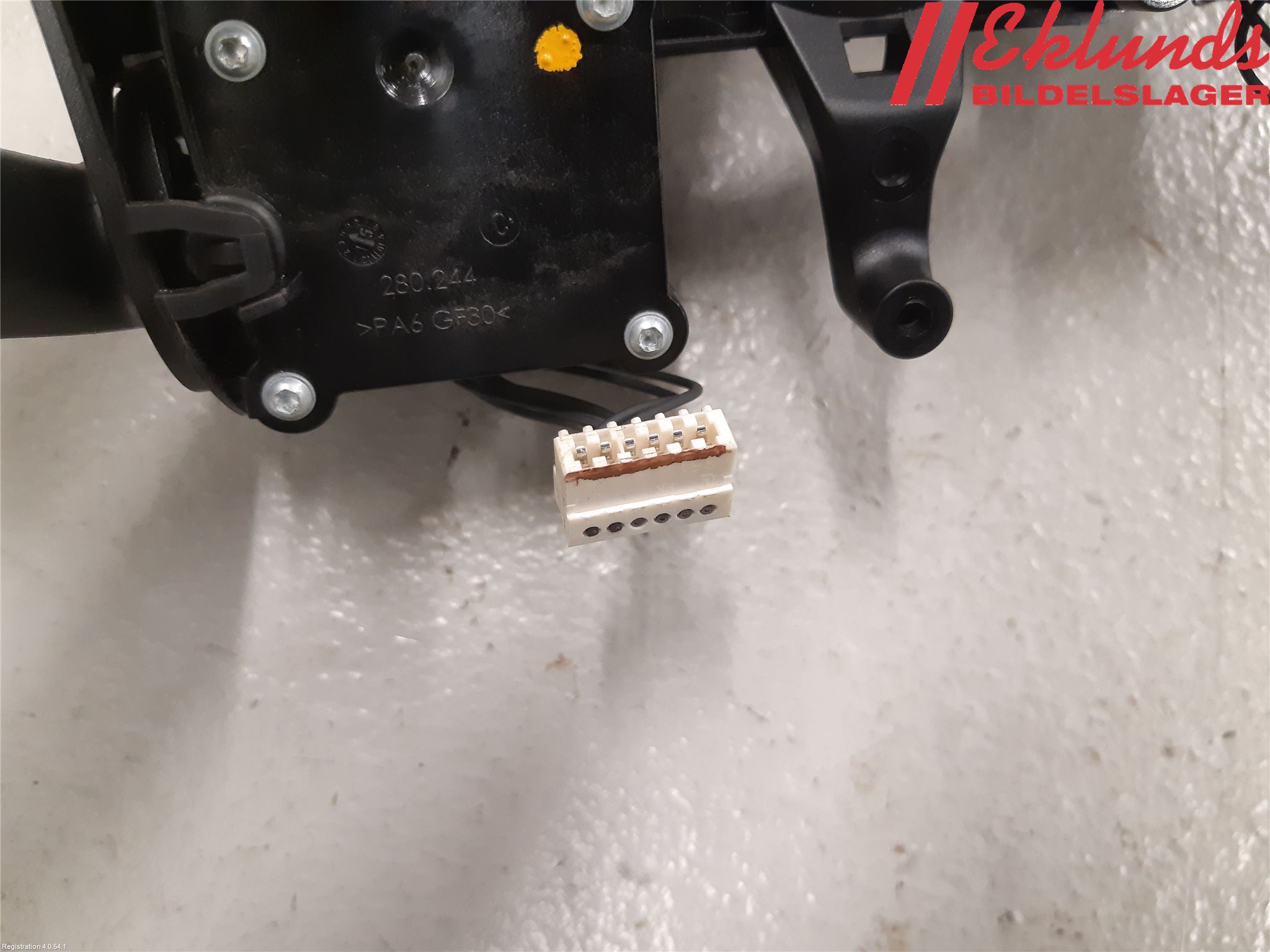 Audi Q3 8U 12-18 Spakcentral