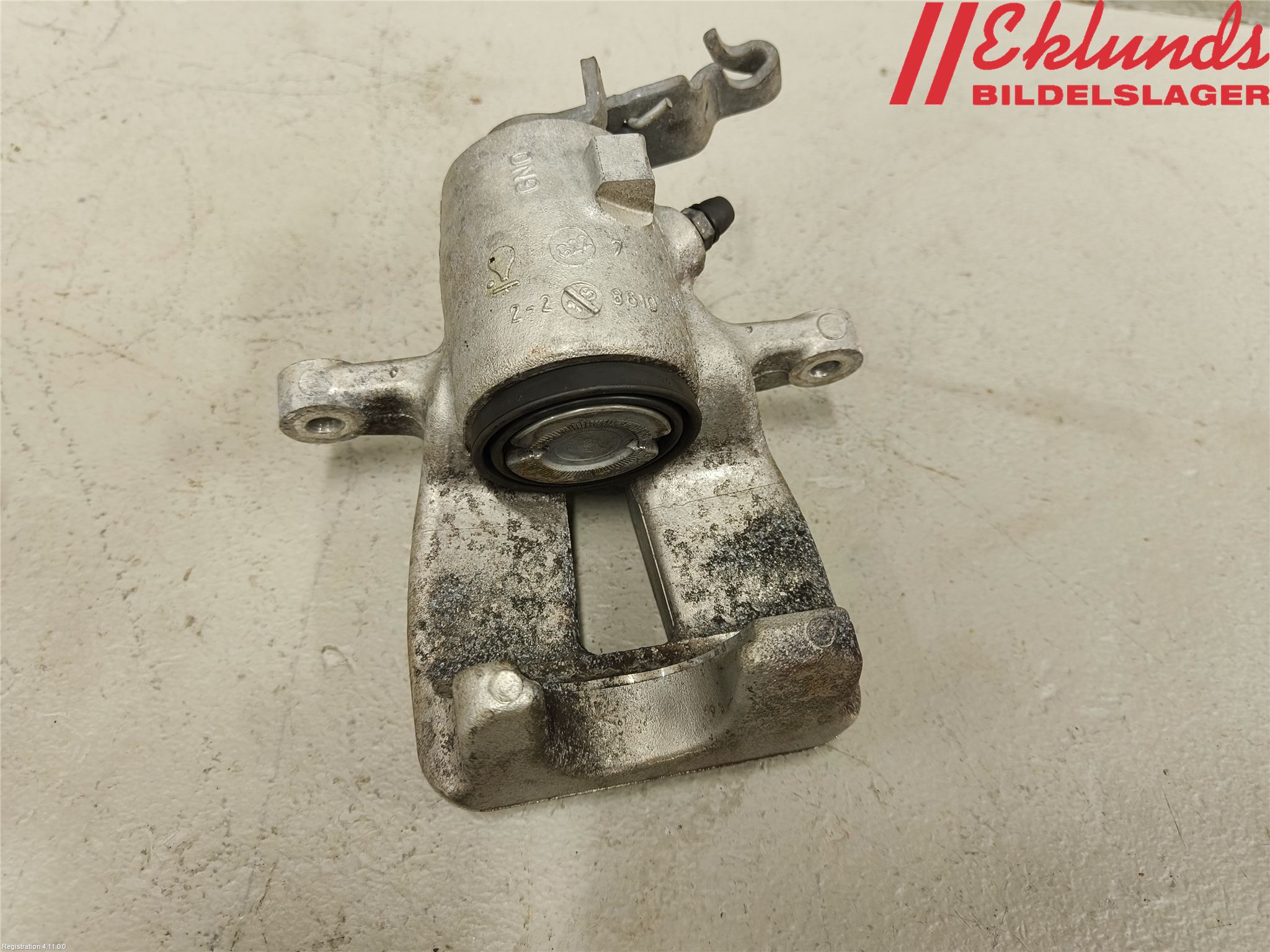 Skoda SUPERB 09-15 Bromsok Bak Höger