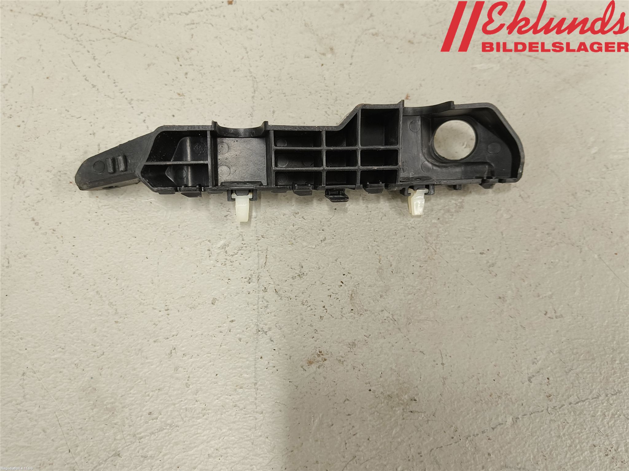 Kia CEED 12-18 Stötfångarfäste Fram Vä