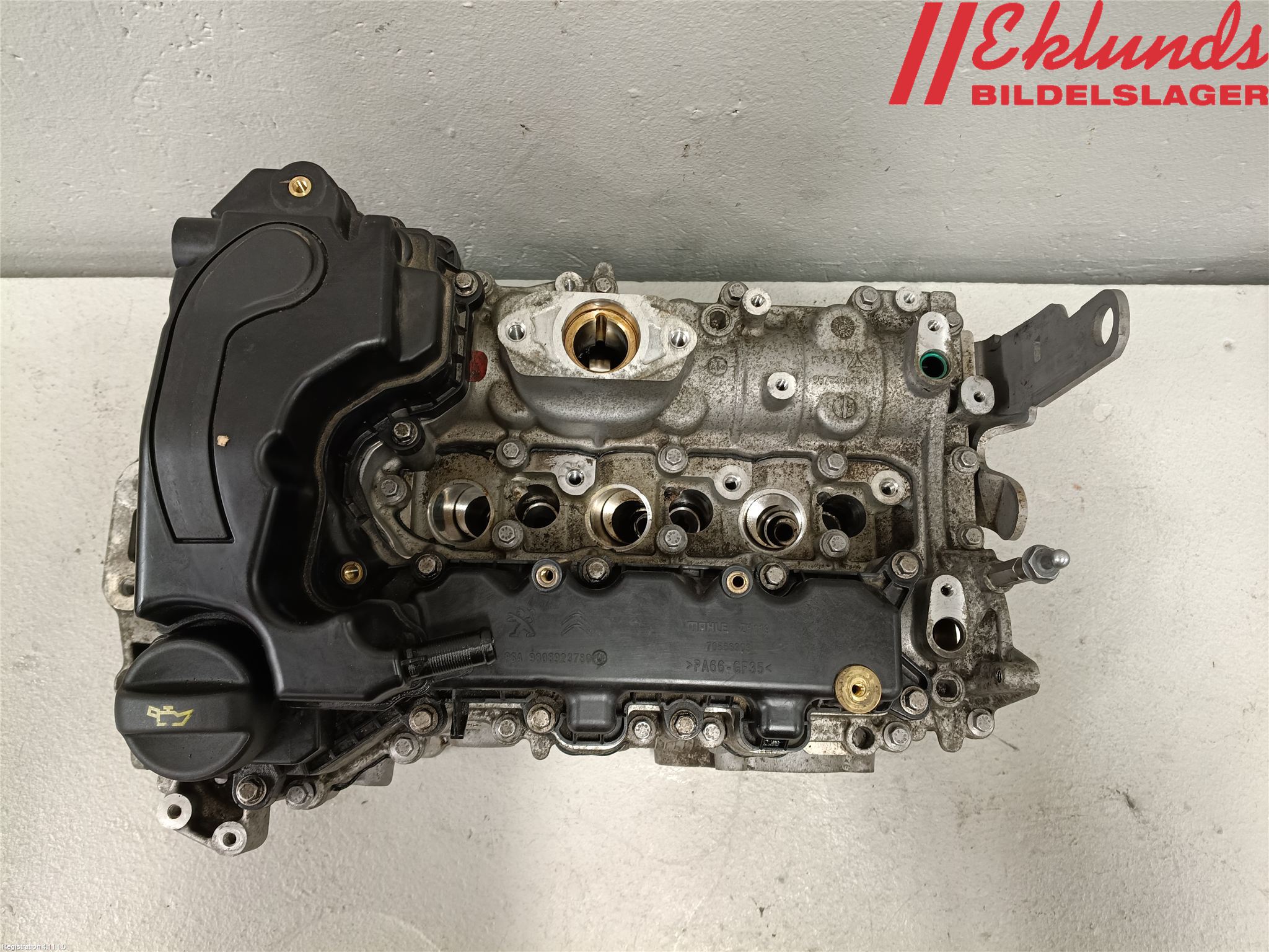 Peugeot 5008 17-24 Topplock Bensin