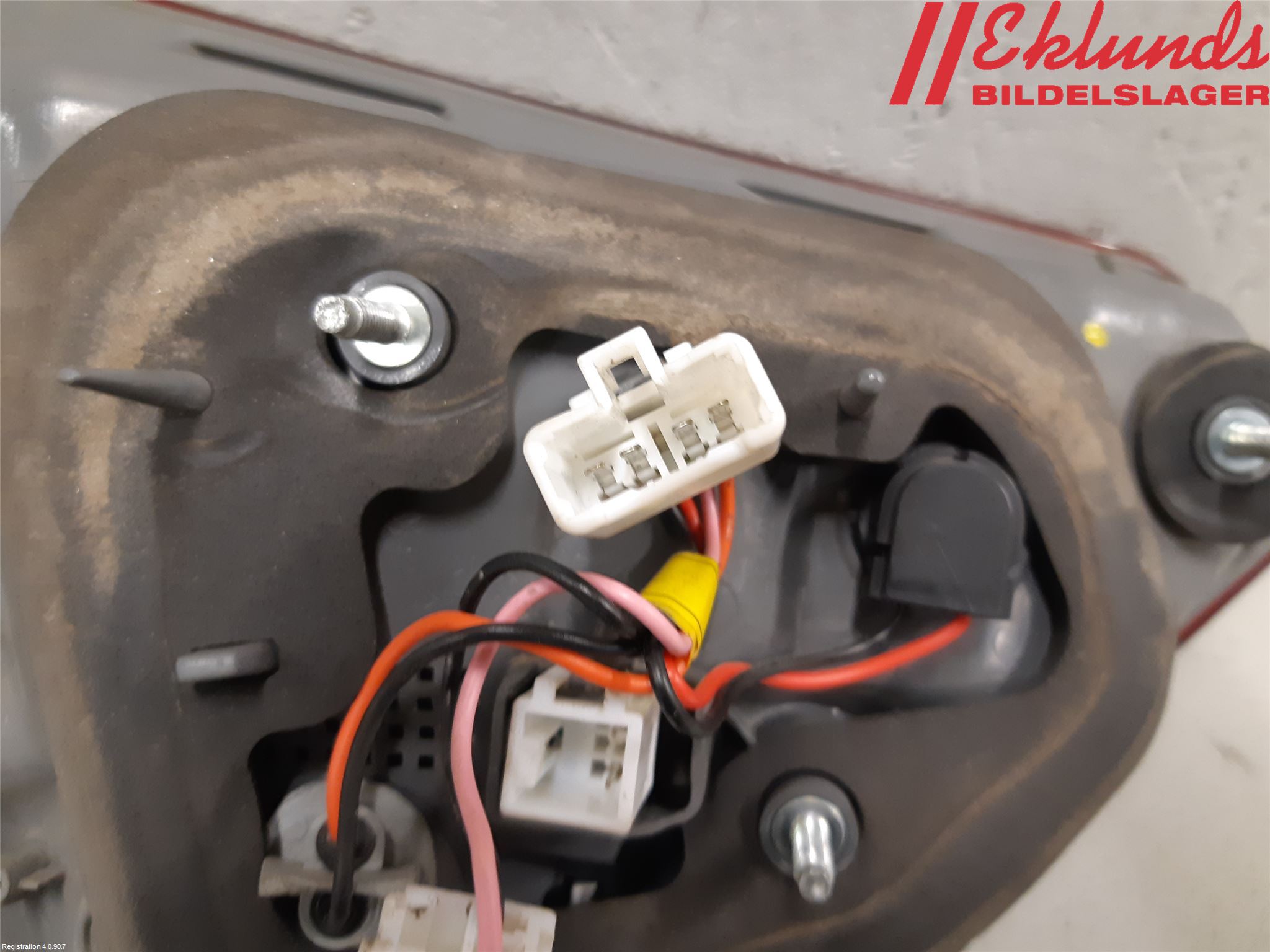 Hyundai i40 08-15 Bakljus Lucka Hö