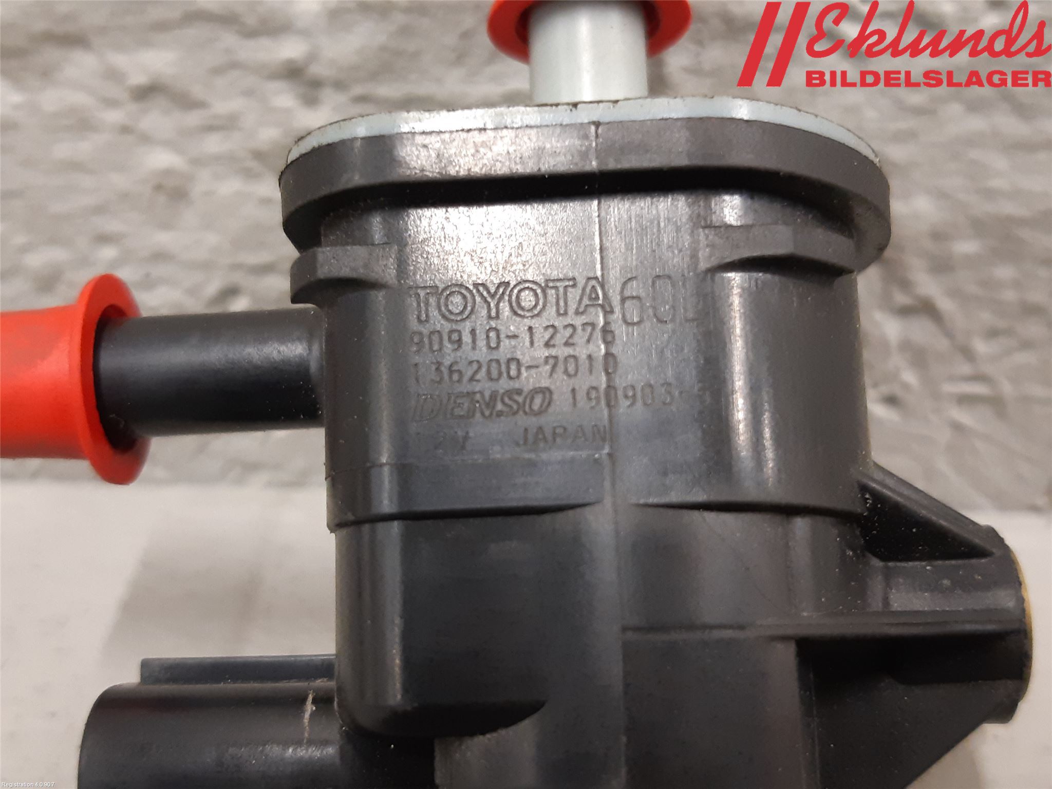 Toyota COROLLA 19- Vakuumventil