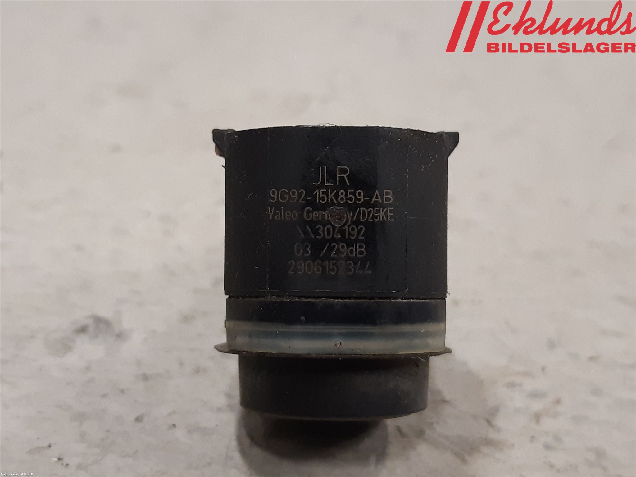 Jaguar XE (X760) 15-24 Parkeringshjälp Backsensor