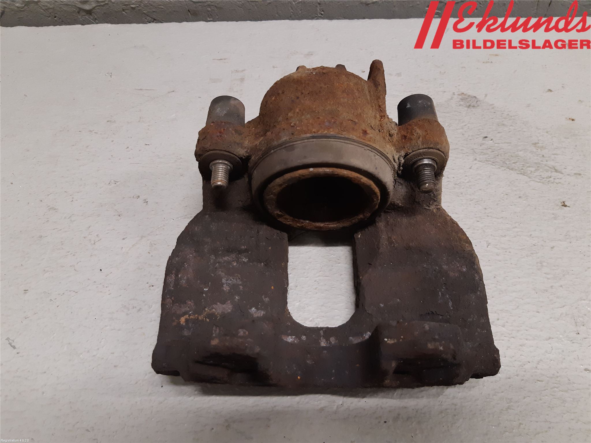 Volvo S60 05-10 Bromsok Fram Vänster