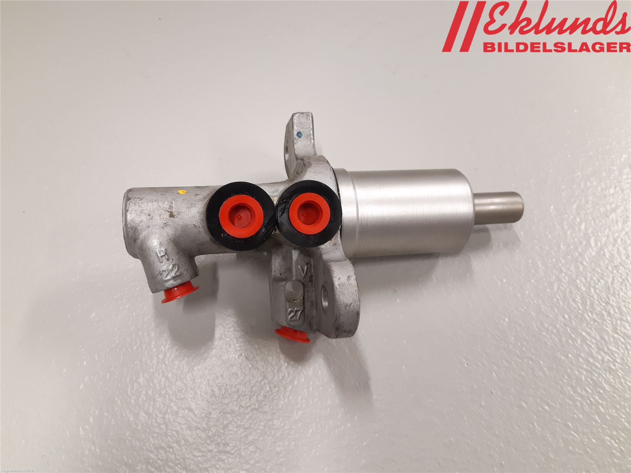 BMW 5 F10/F11/F18 09-17 Broms Huvudcylinder