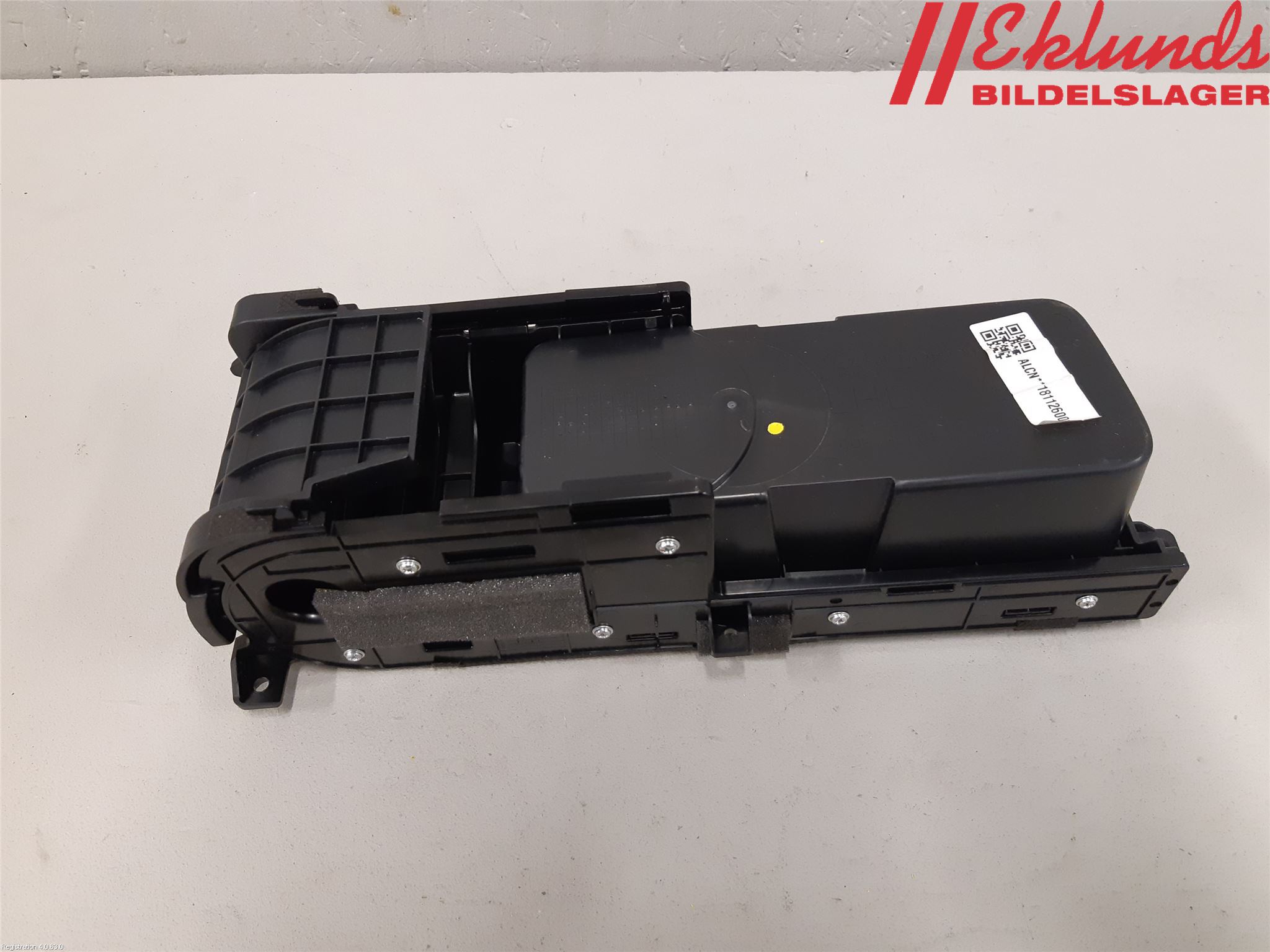 Kia OPTIMA 16-20 Mugghållare