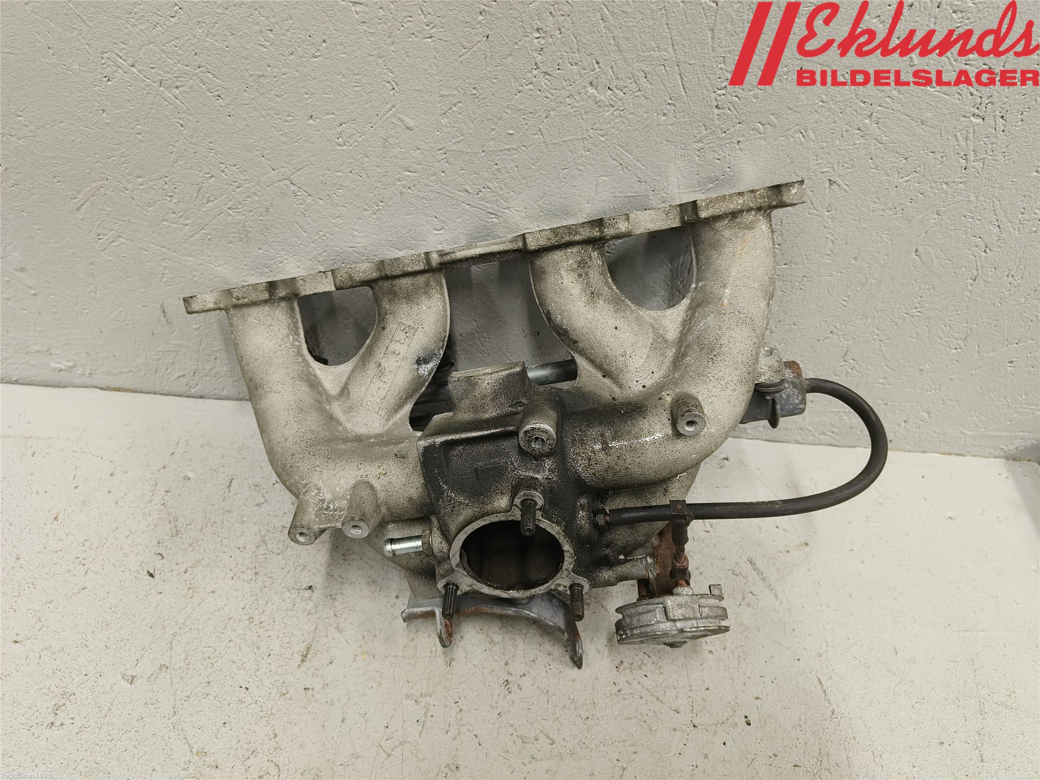 Volvo 240 88-93 Grenrör Insug