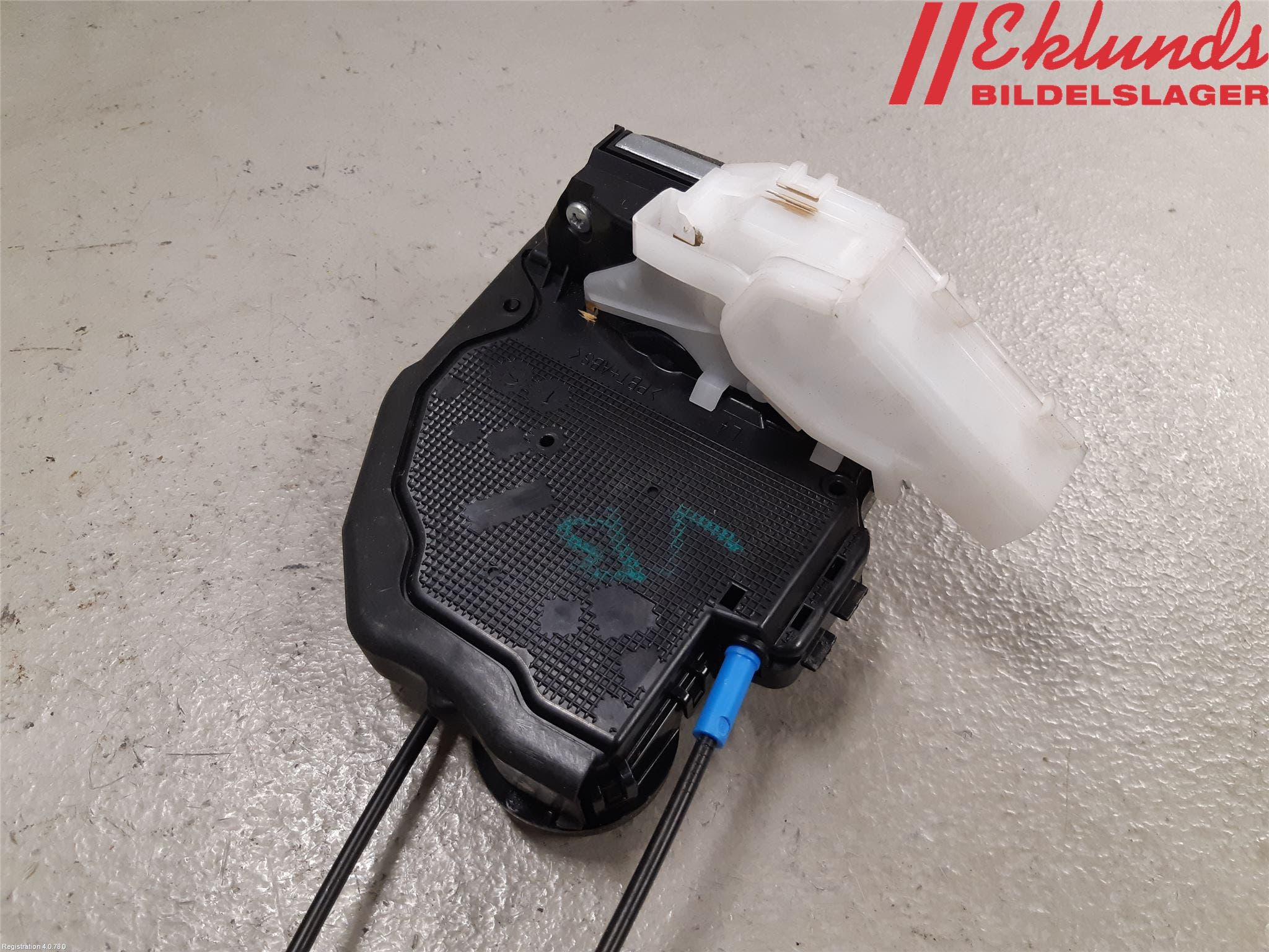 Toyota C-HR 16-23 Låskista-Dörrlås