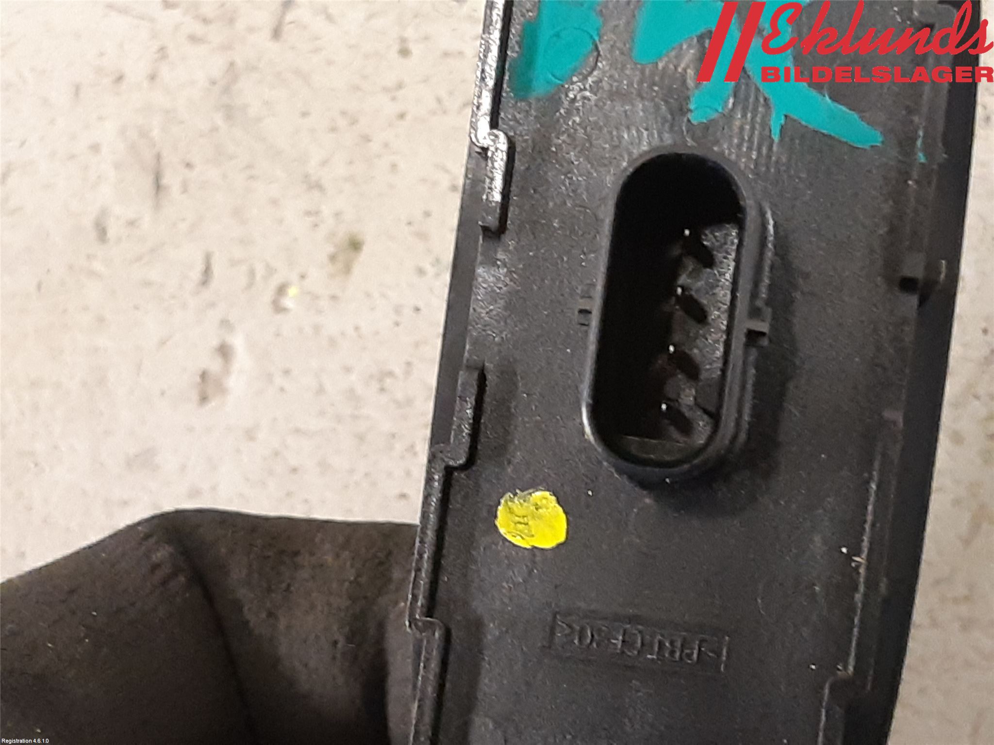 Volvo V90 17->> Strömställare Baklucka